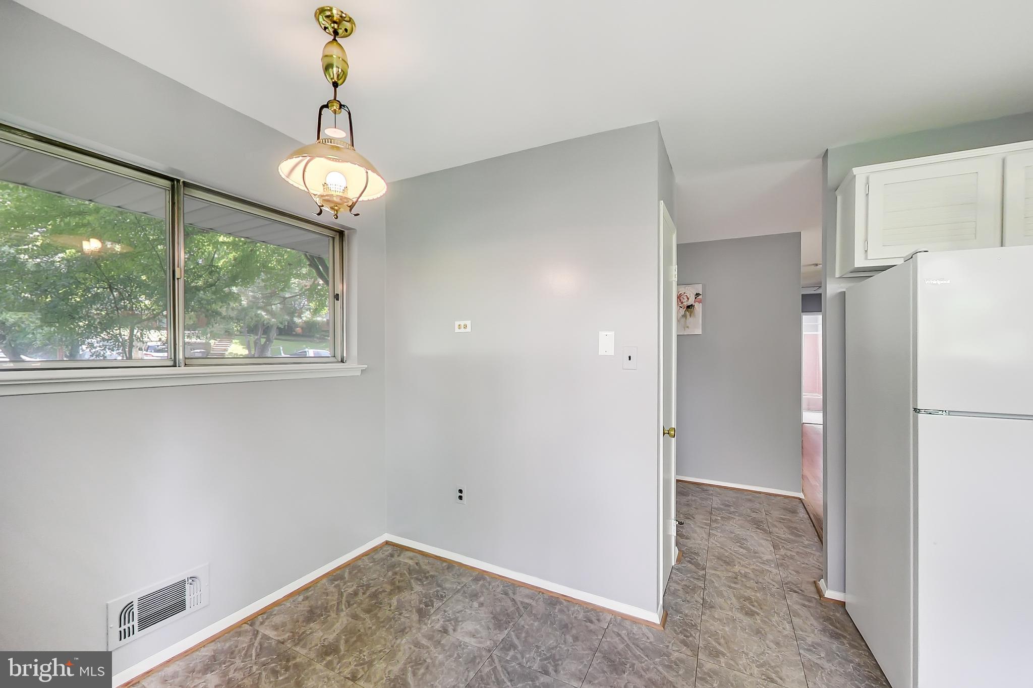 WESTVIEW HILLS - Residential