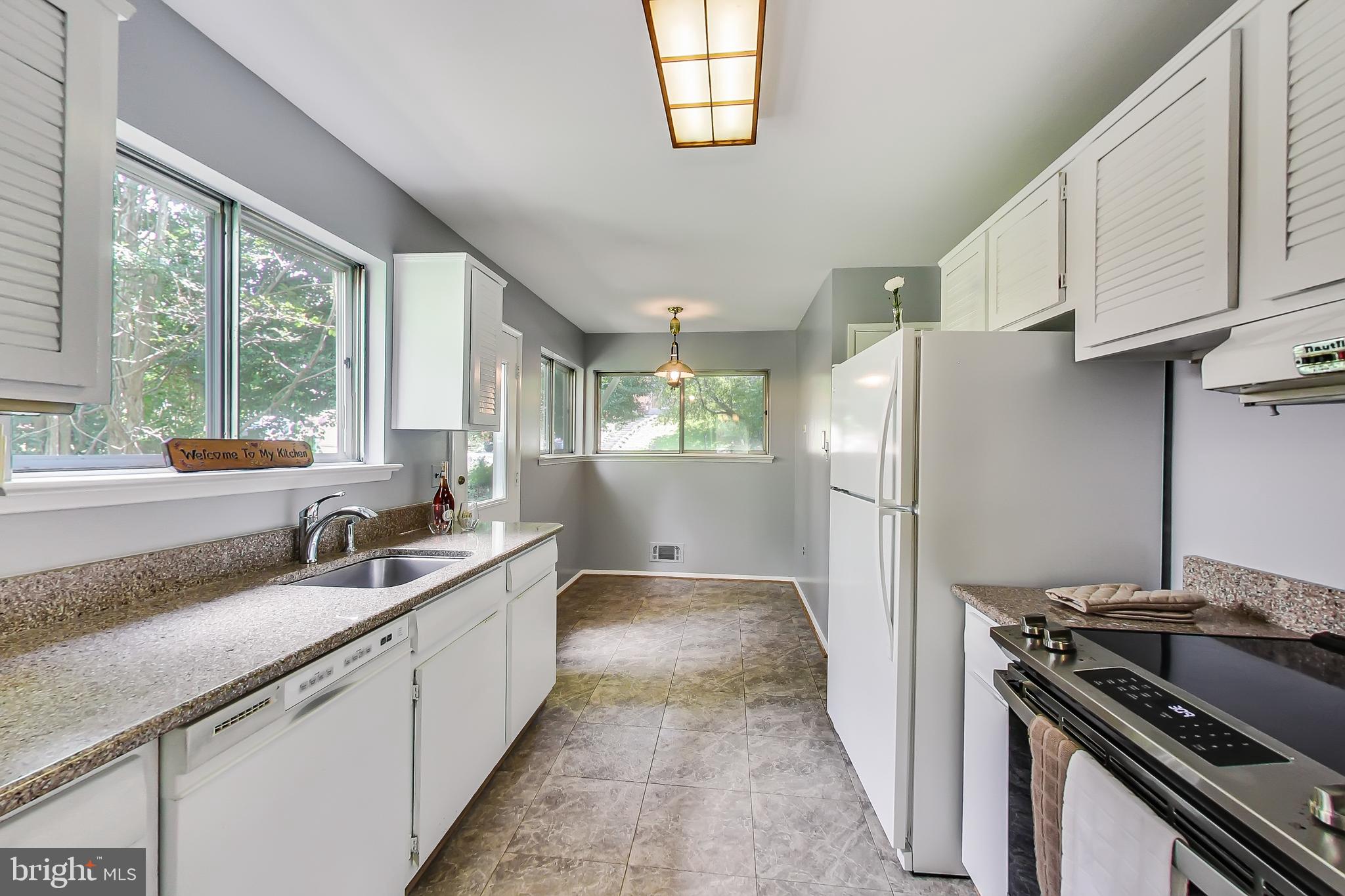 WESTVIEW HILLS - Residential