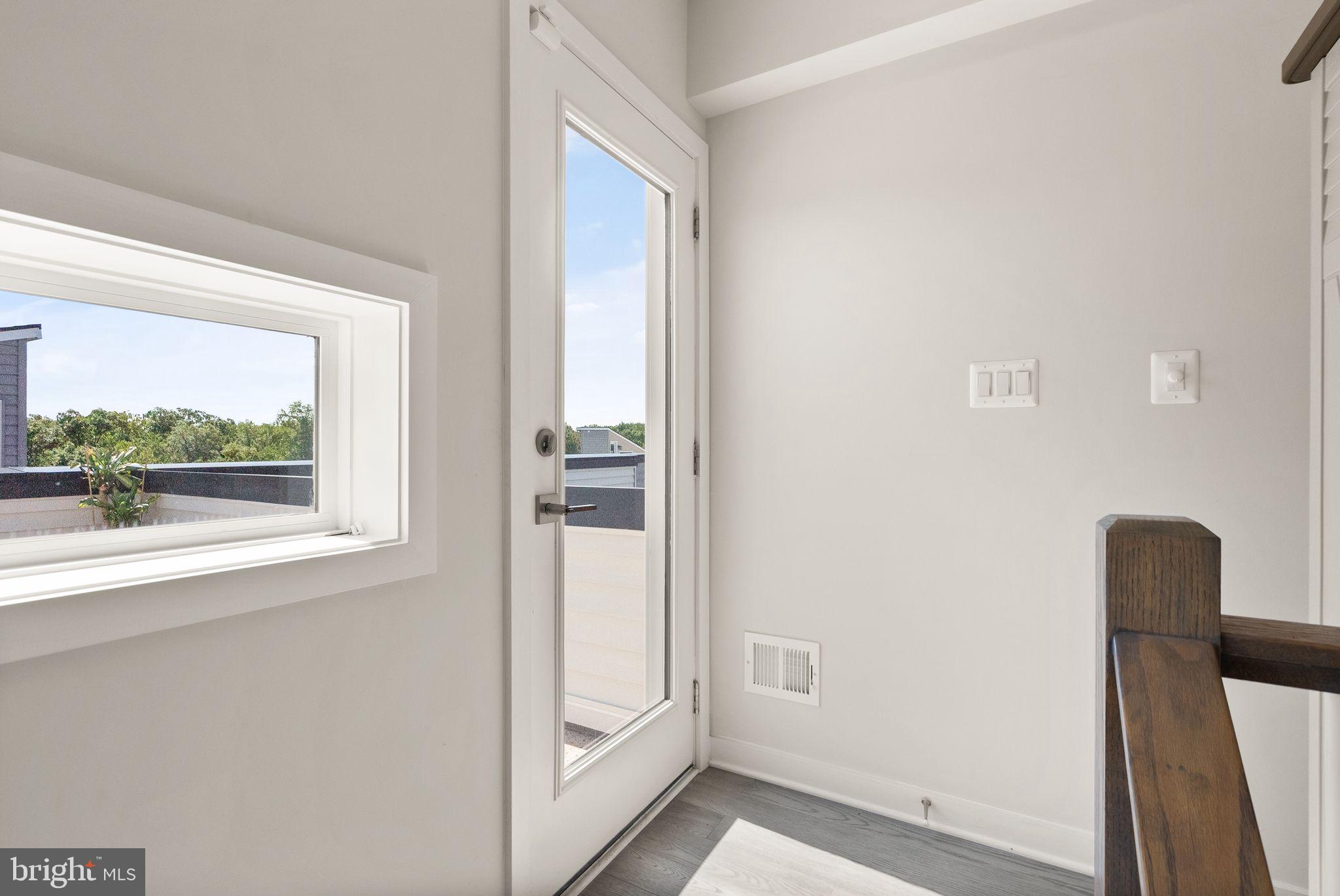 LOUDOUN VALLEY CARLISLE - Residential