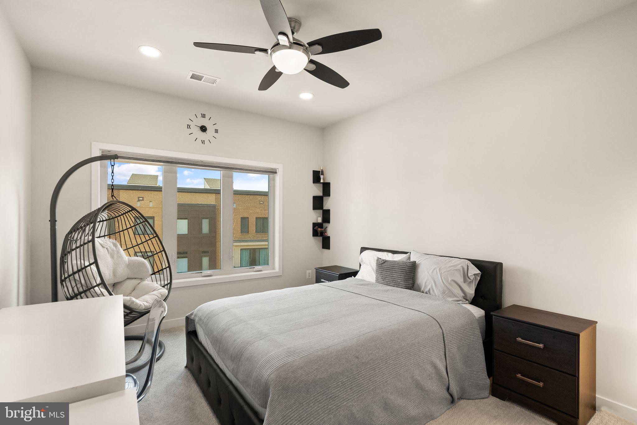 LOUDOUN VALLEY CARLISLE - Residential