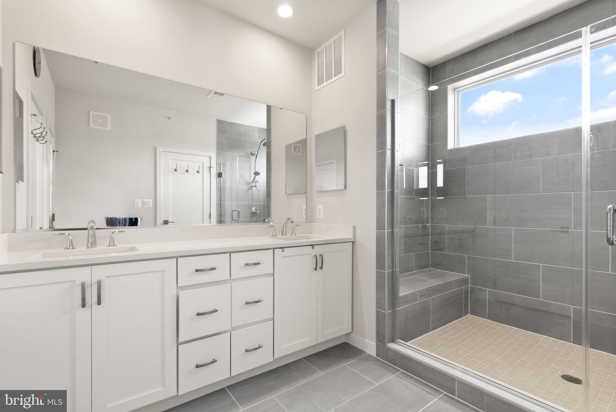 LOUDOUN VALLEY CARLISLE - Residential