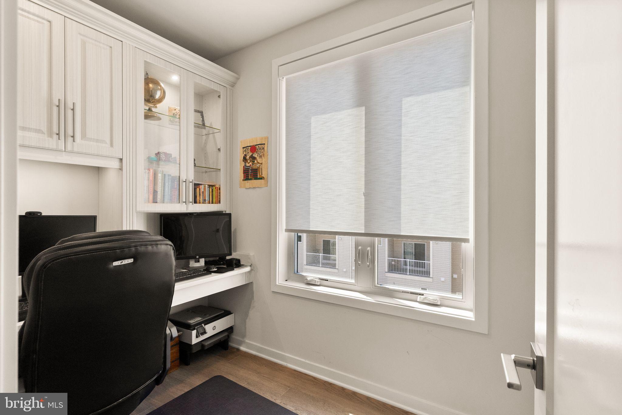 LOUDOUN VALLEY CARLISLE - Residential