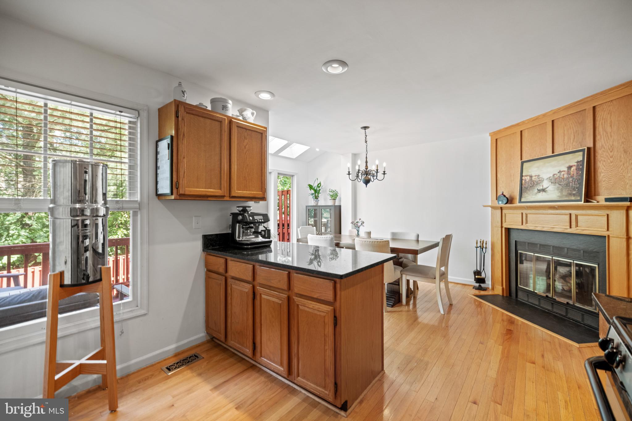 KINGSTOWNE - Residential Lease