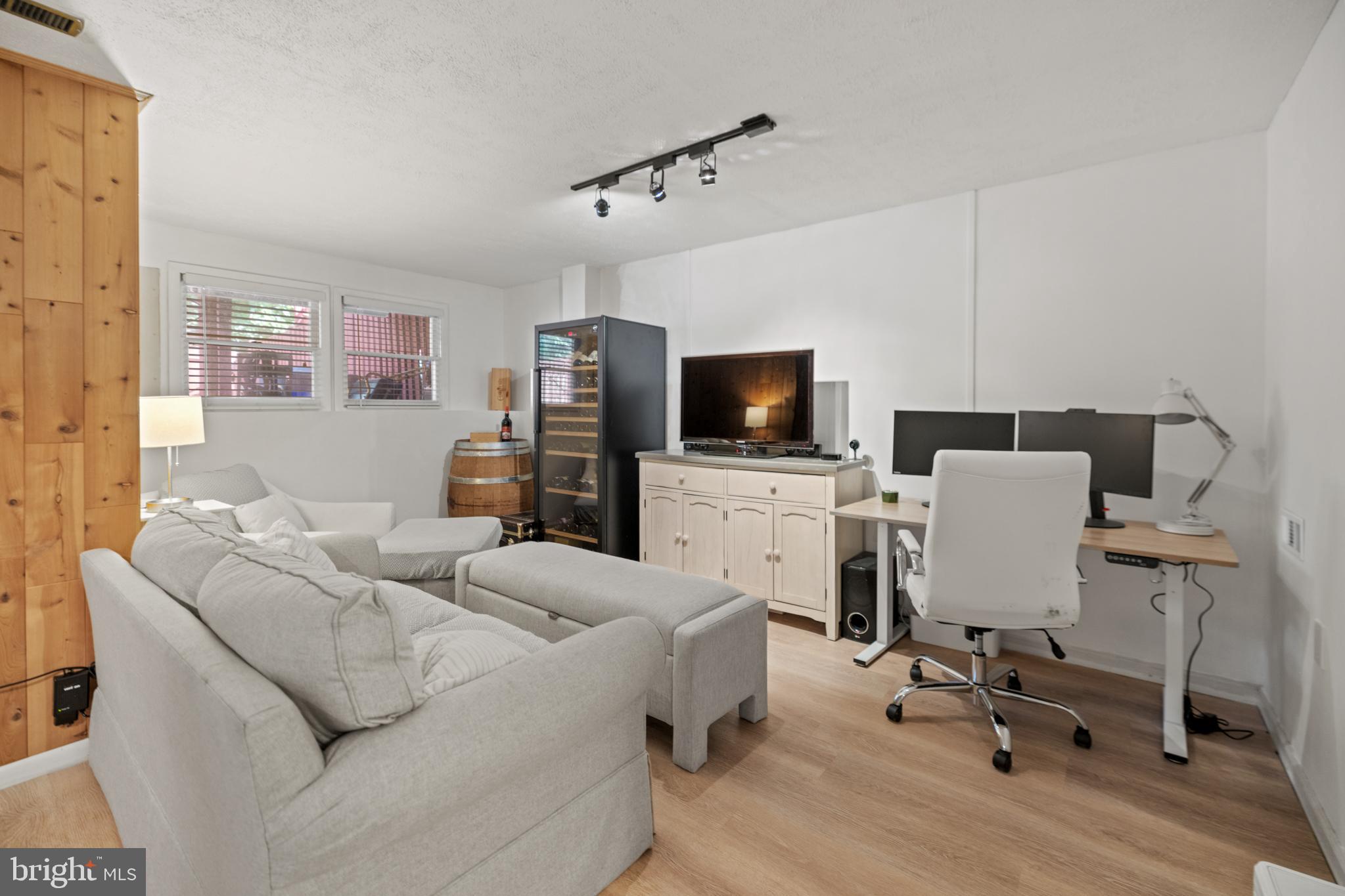 KINGSTOWNE - Residential Lease