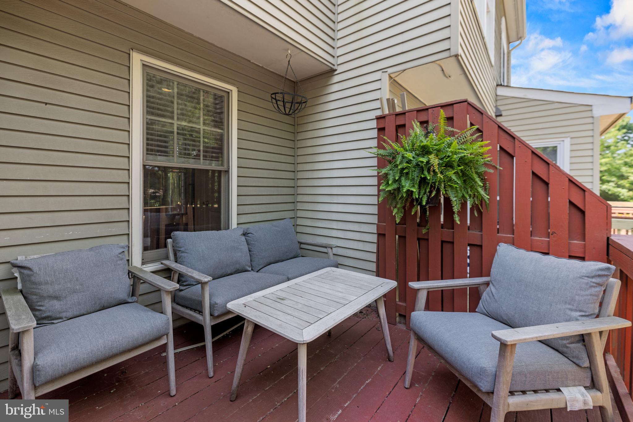 KINGSTOWNE - Residential Lease