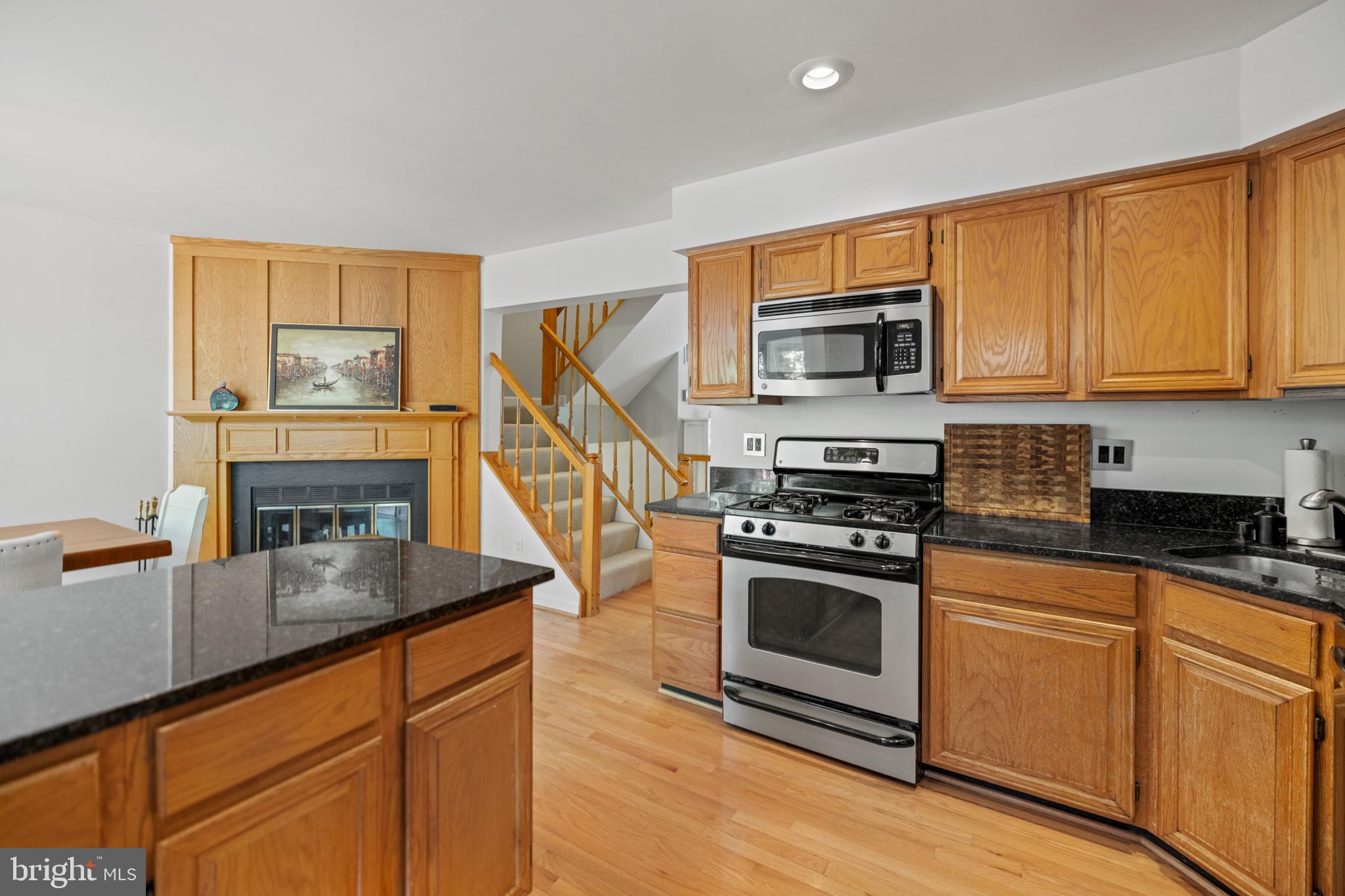 KINGSTOWNE - Residential Lease