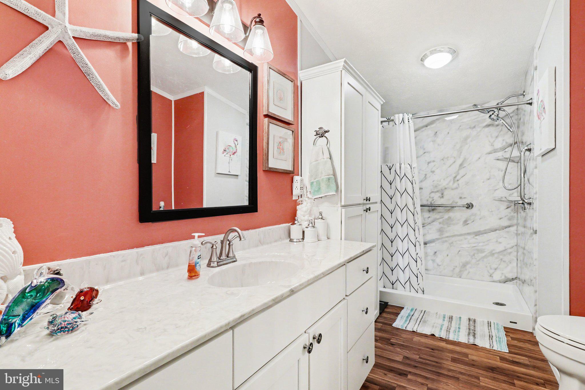 NORTH RIDGE ACRES - Residential