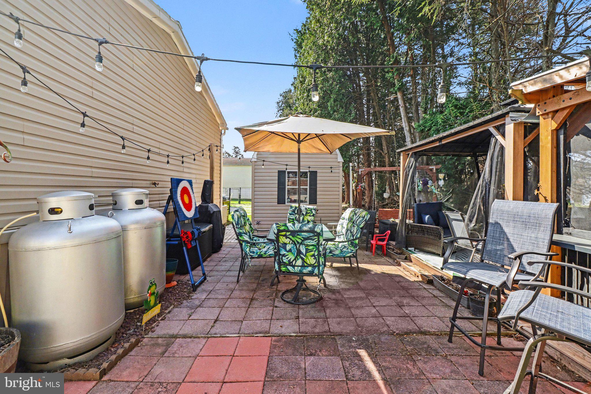 NORTH RIDGE ACRES - Residential