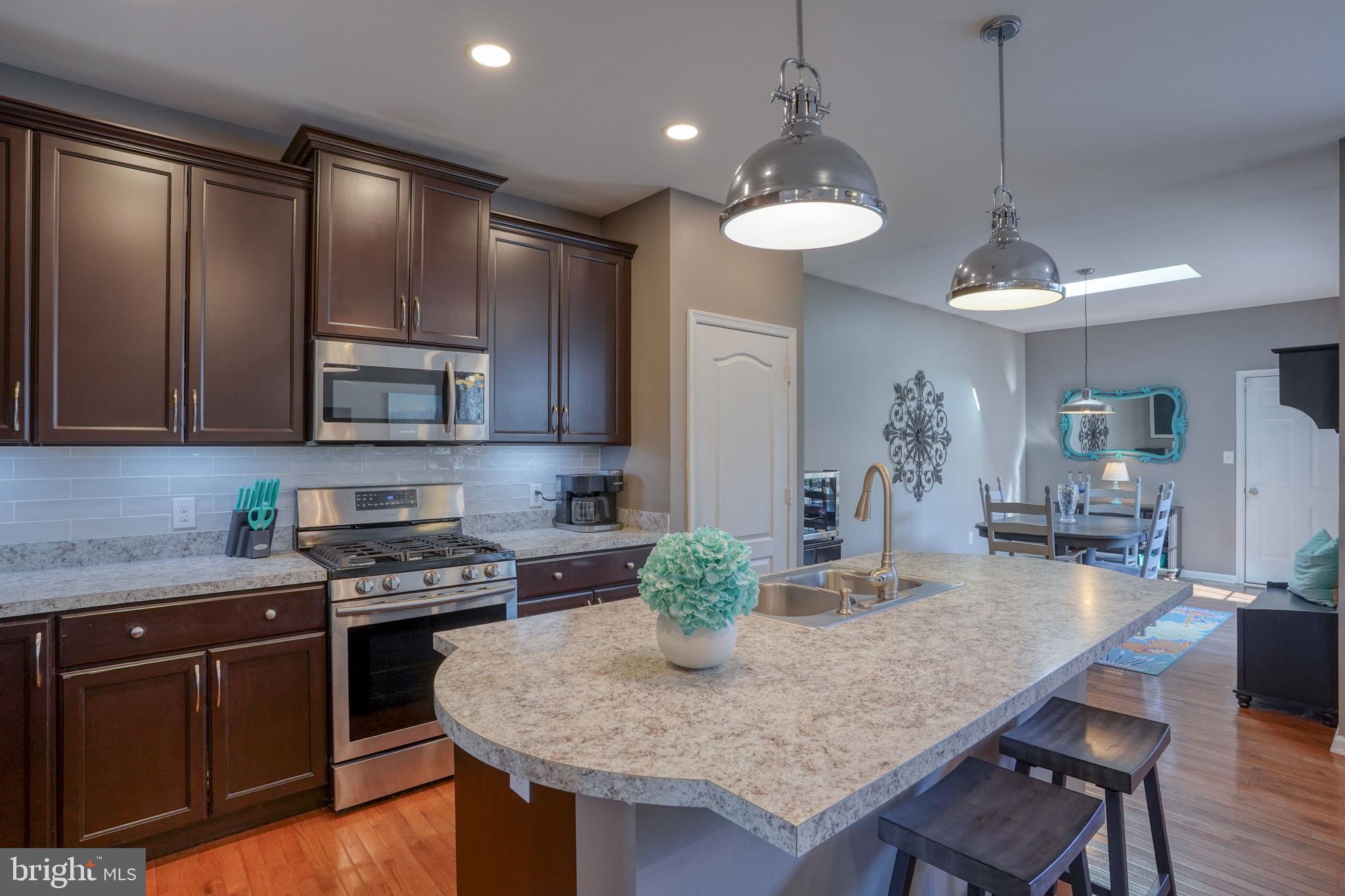 VILLAGE OF BAYBERRY - Residential