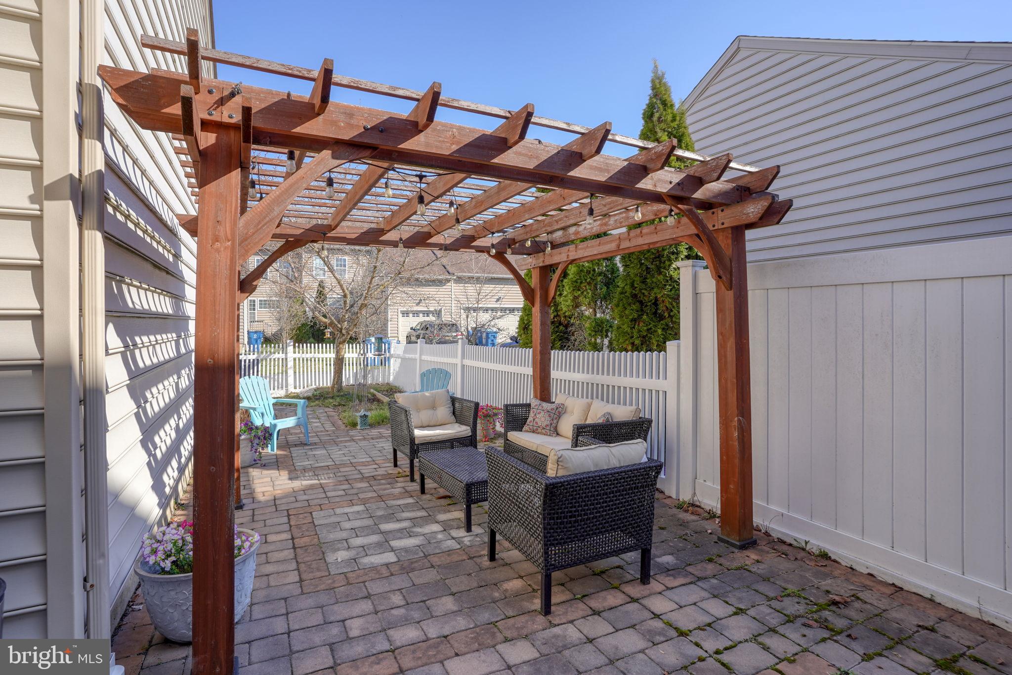 VILLAGE OF BAYBERRY - Residential