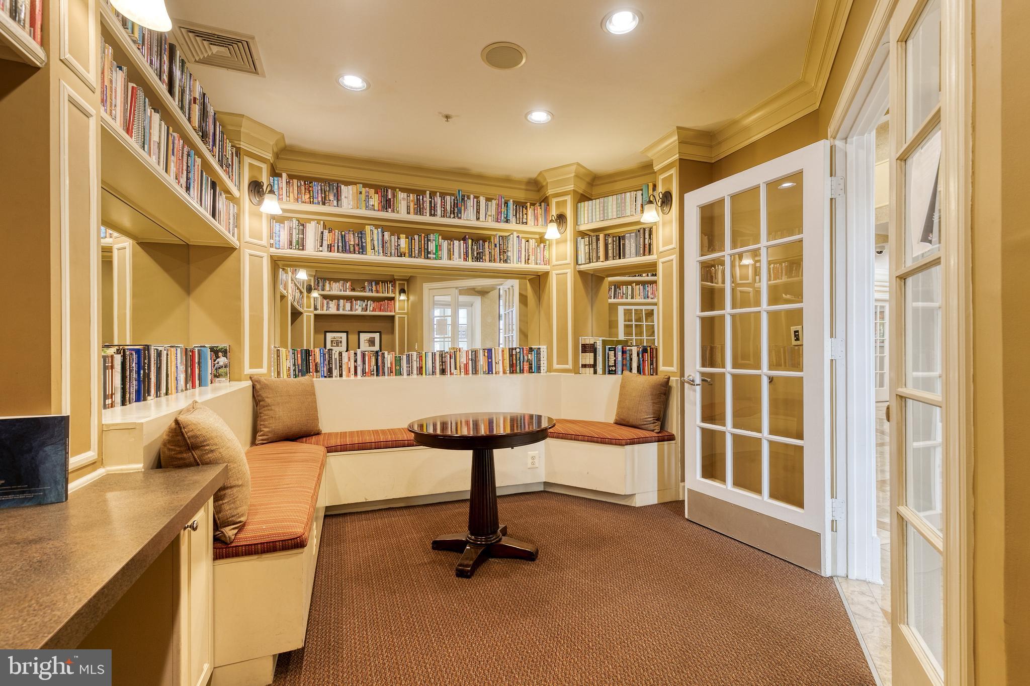 HIGH VIEW AT HUNT VALLEY - Residential Lease