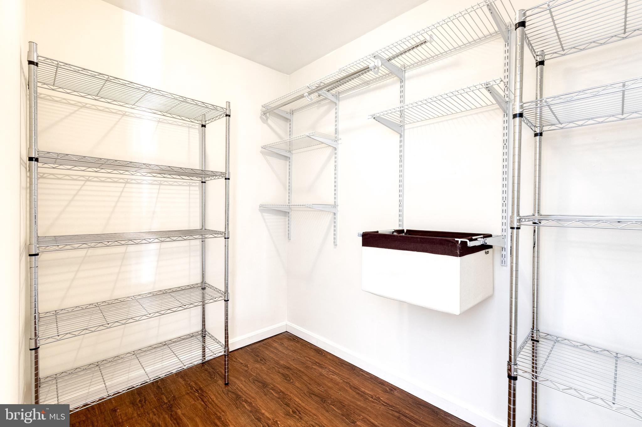 HIGH VIEW AT HUNT VALLEY - Residential Lease