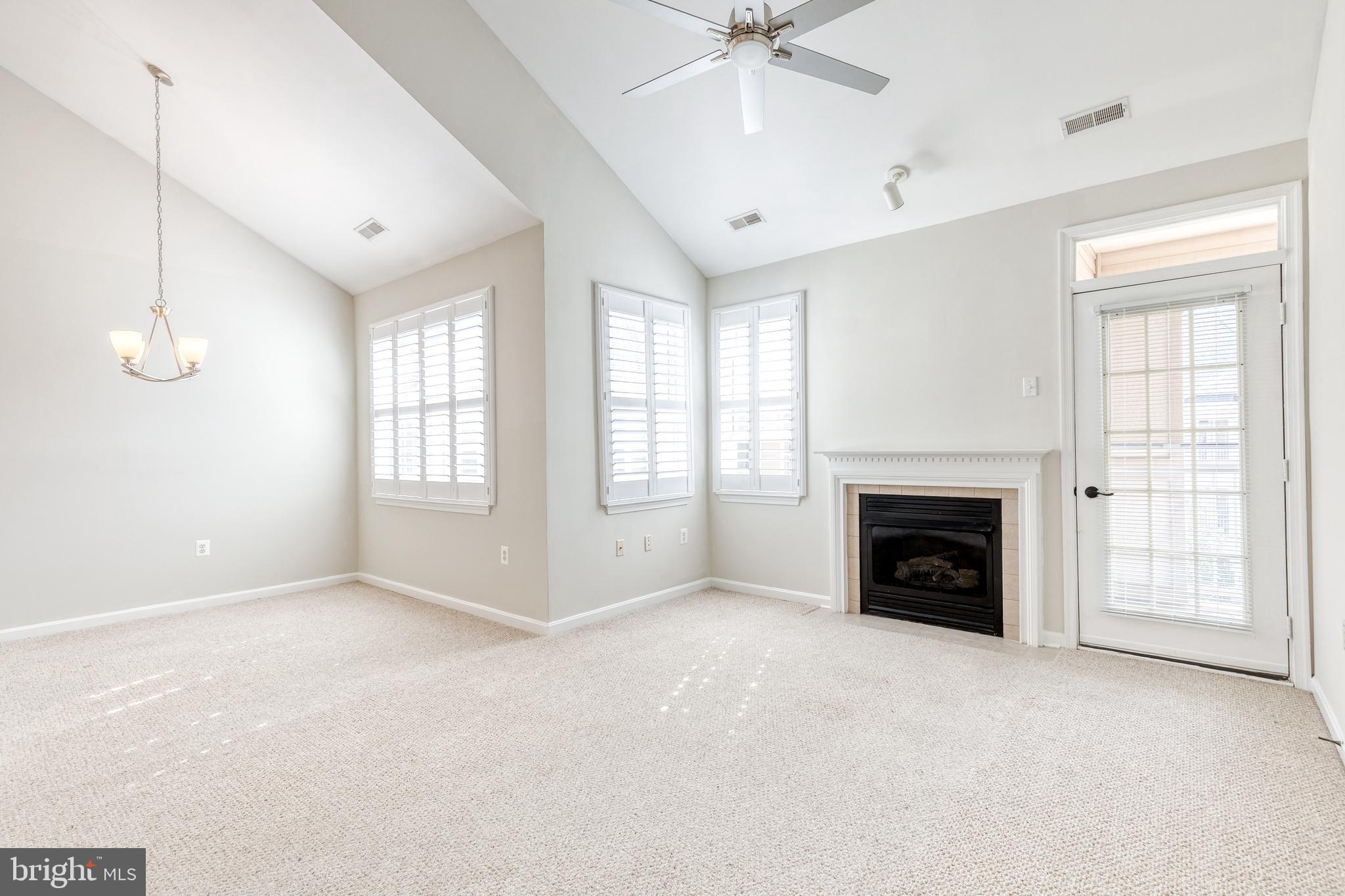 HIGH VIEW AT HUNT VALLEY - Residential Lease