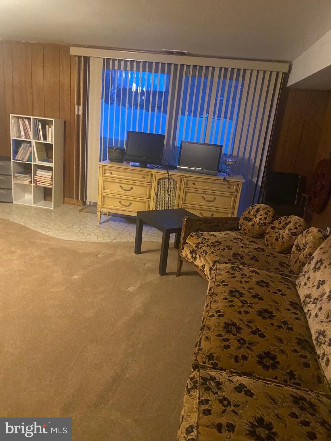 HOLME CIRCLE - Residential