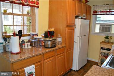 SHIRLEY PARK - Residential Lease