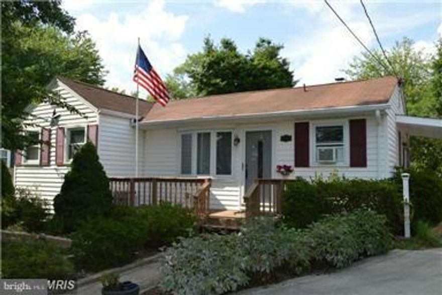 Available for short term rental (rent to own option available). Many upgrades in this well taken care home with sun room. Separate detached den (perfect for home office/storage/workroom). Recent updates: Hardwood floors, Completely updated Bathroom & Kitchen, Insulation (walls/attic), Driveway & Vinyl Fence.One of the largest Lots in the neighborhood. Great one level living!! Also FOR SALE.