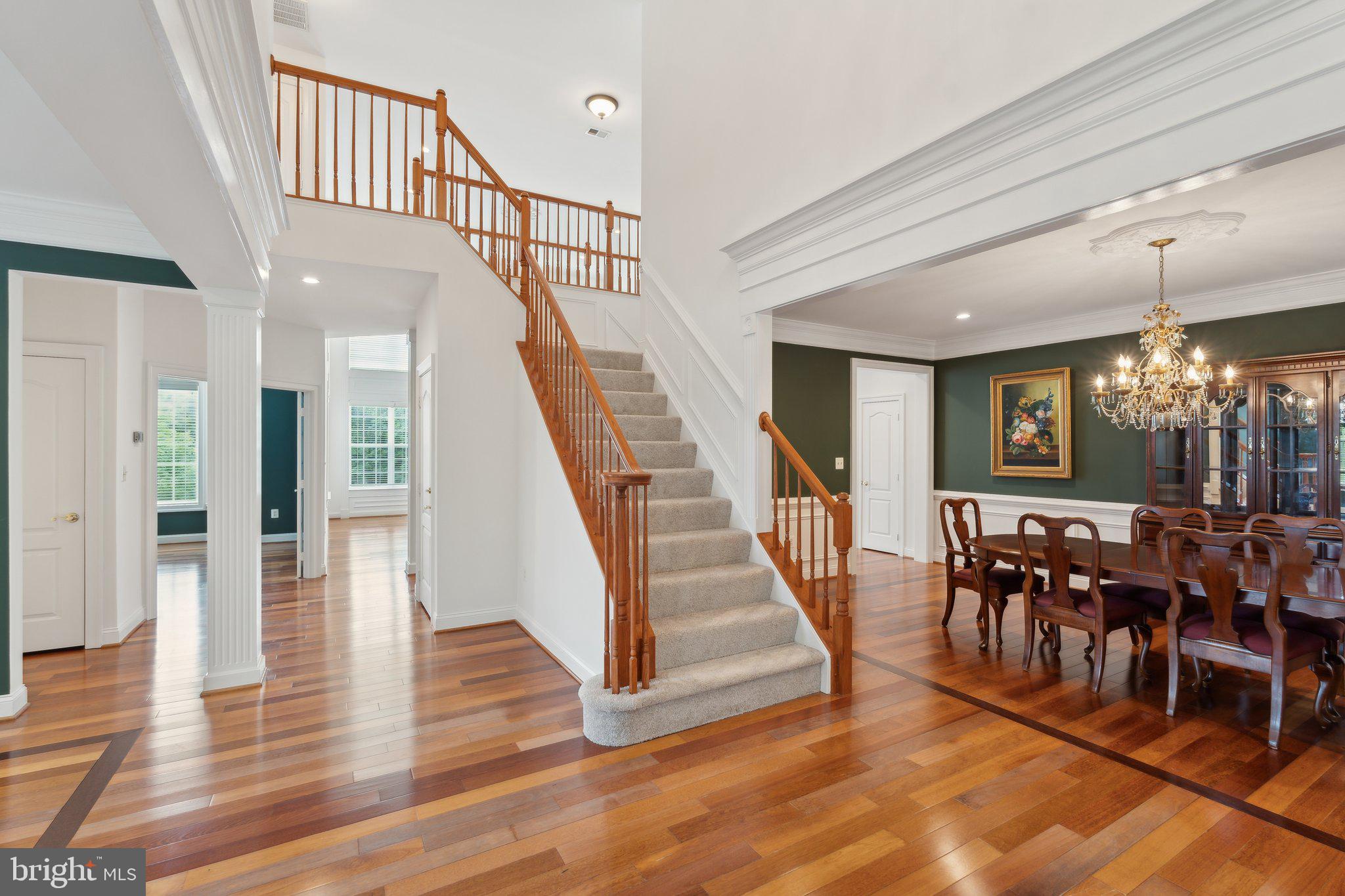 76 HIGH RIDGE DRIVE