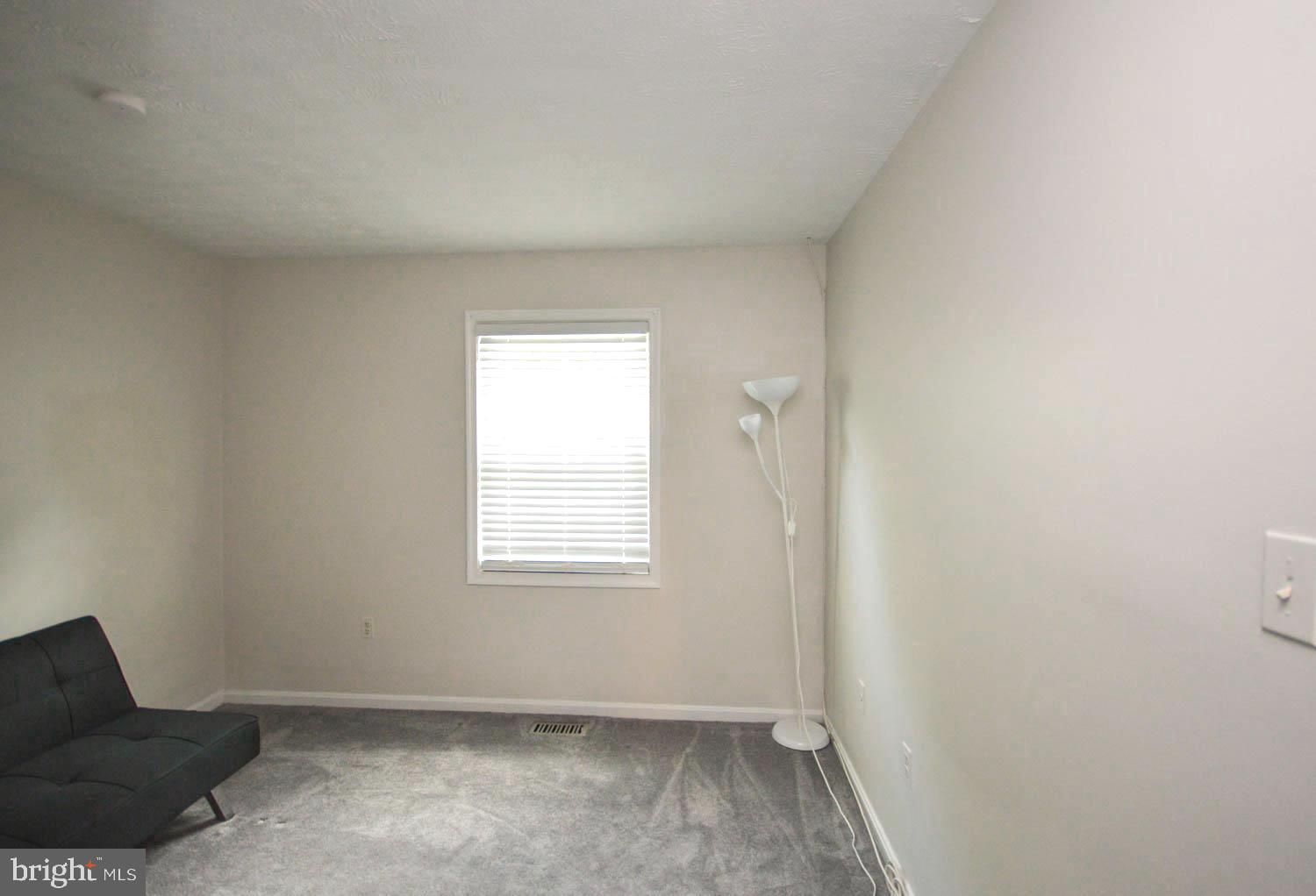 MARLTON - Residential