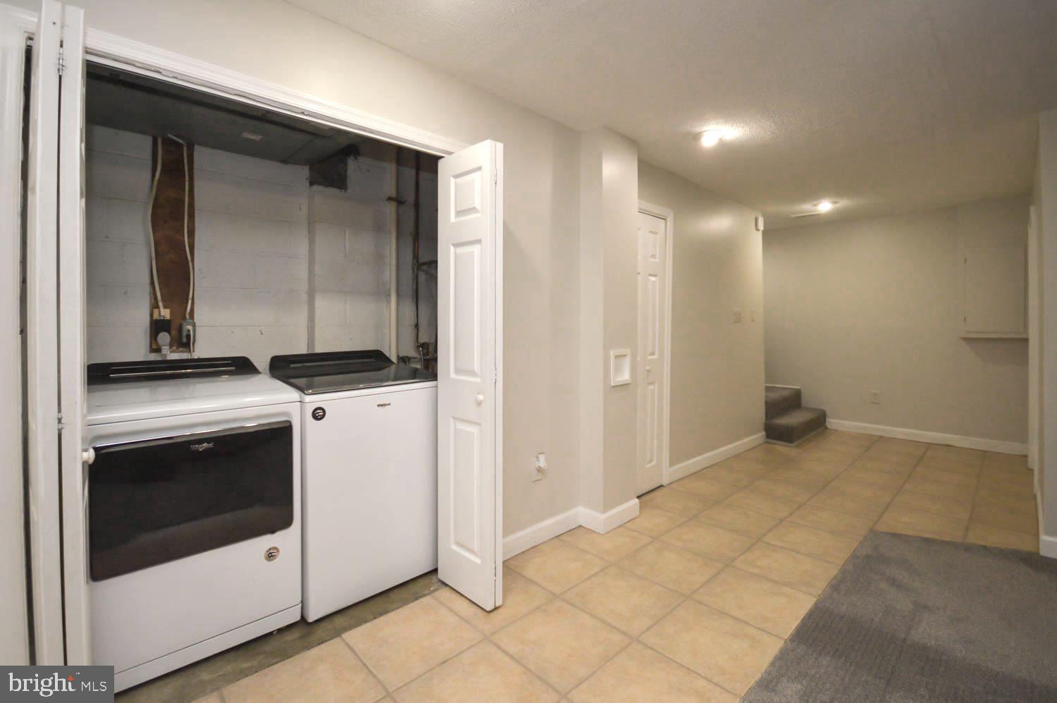 MARLTON - Residential