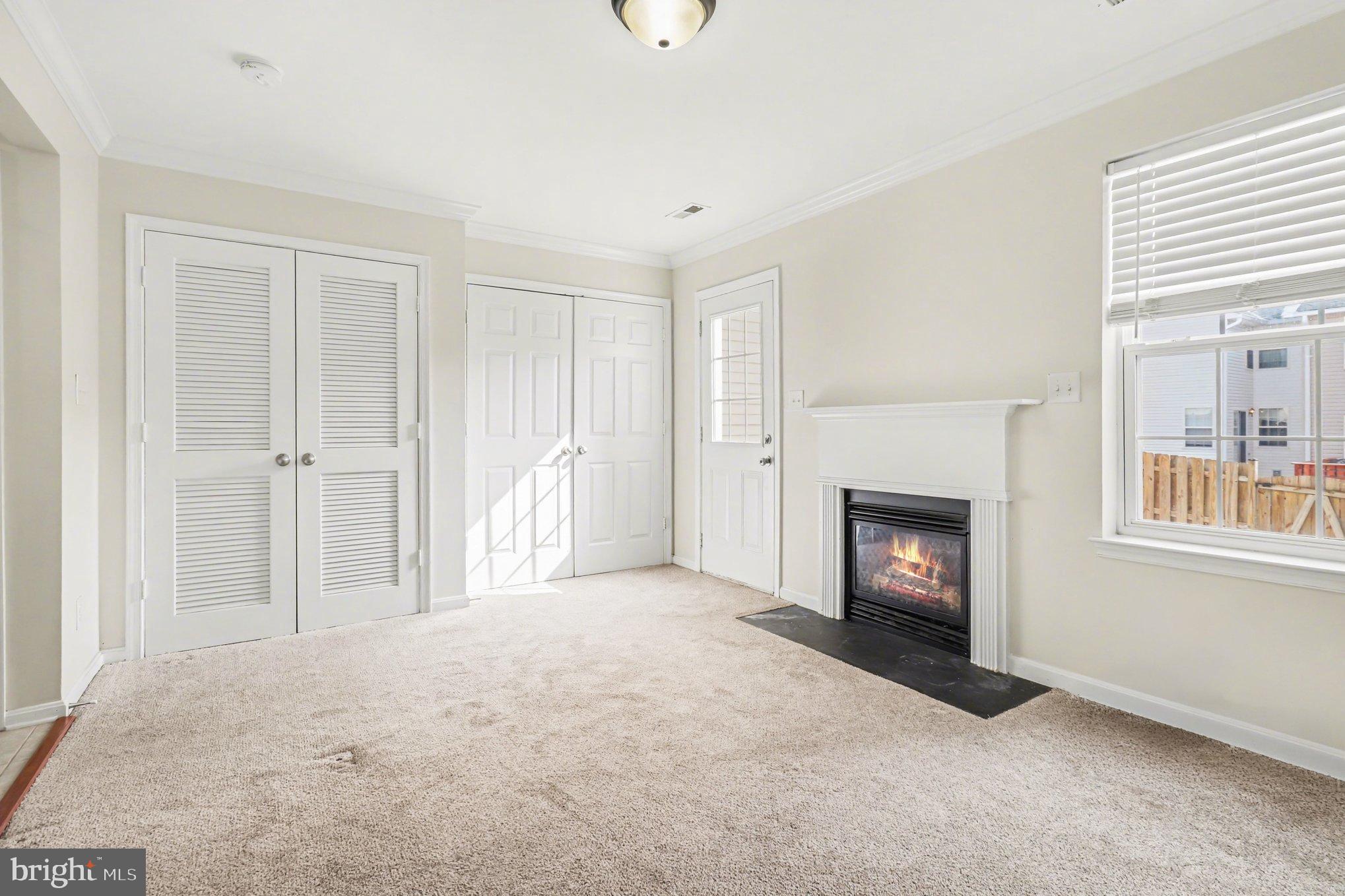 SALEM FIELDS - Residential