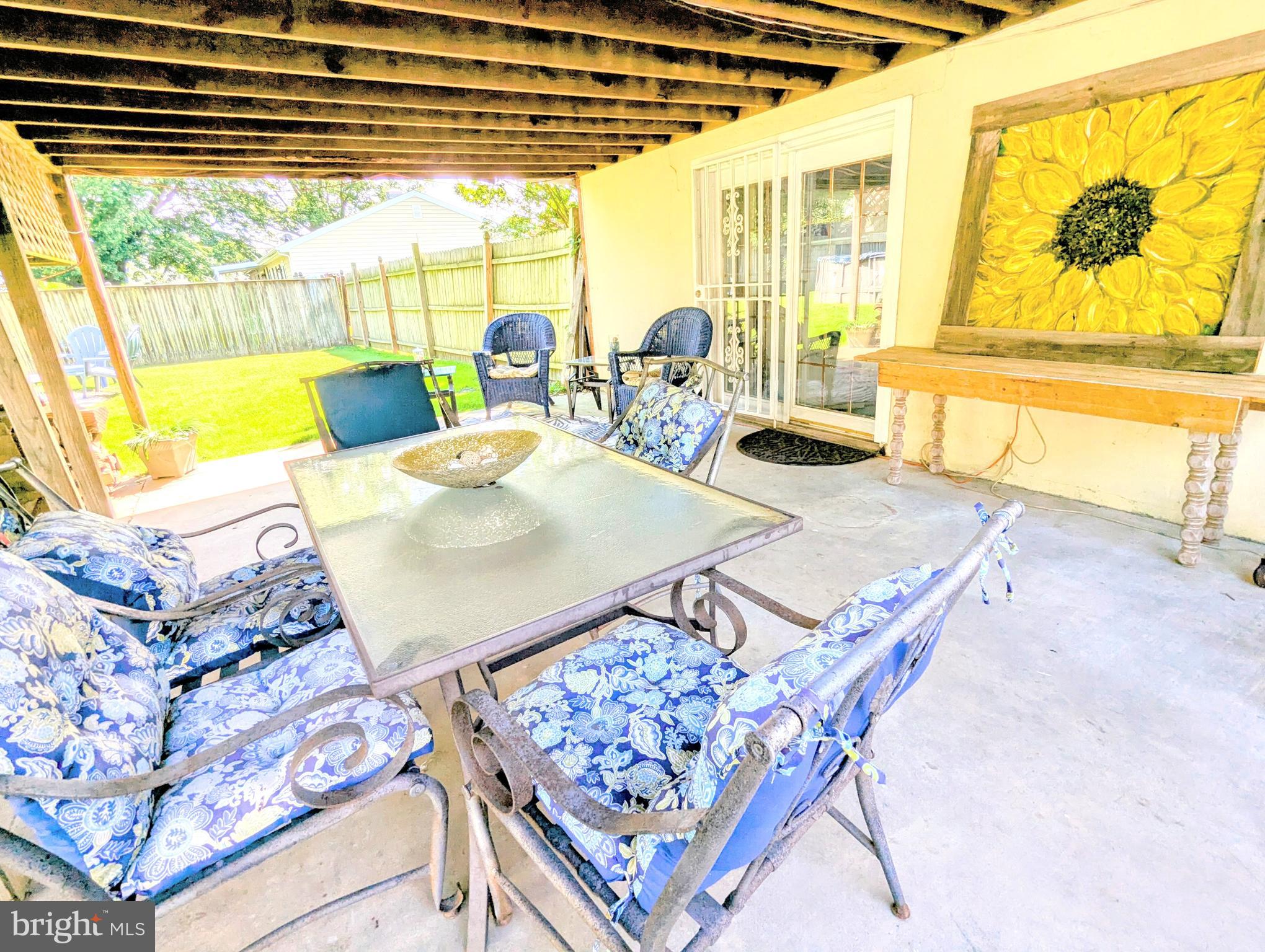 CASTLE MARINA - Residential