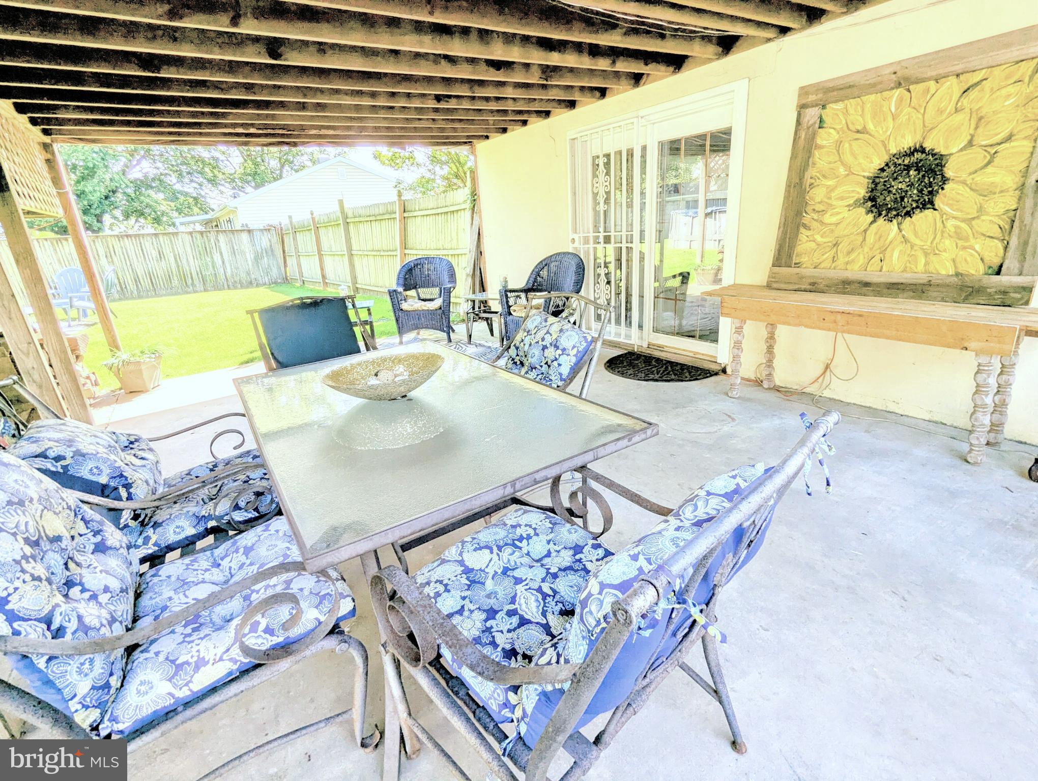 CASTLE MARINA - Residential