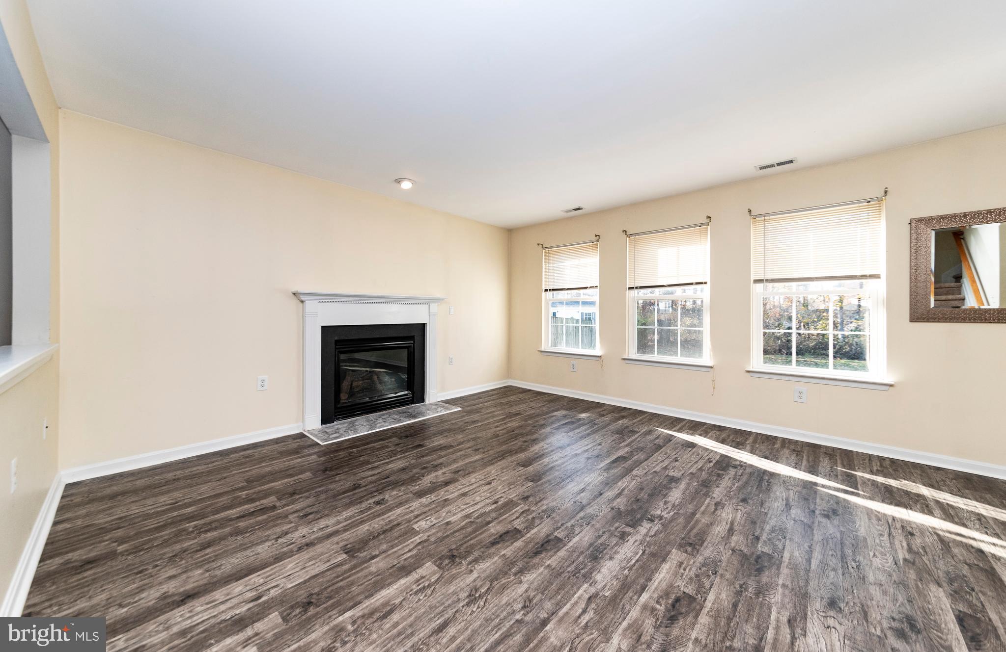 MALLARD RUN - Residential