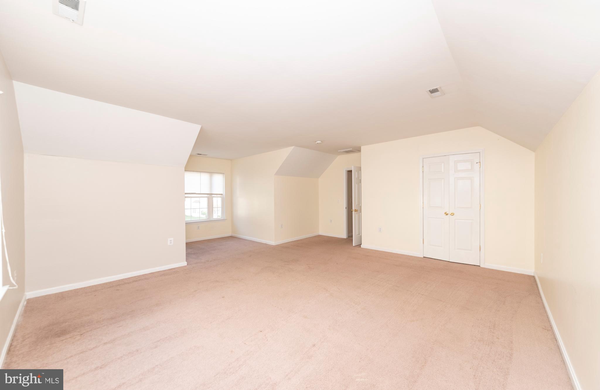 MALLARD RUN - Residential