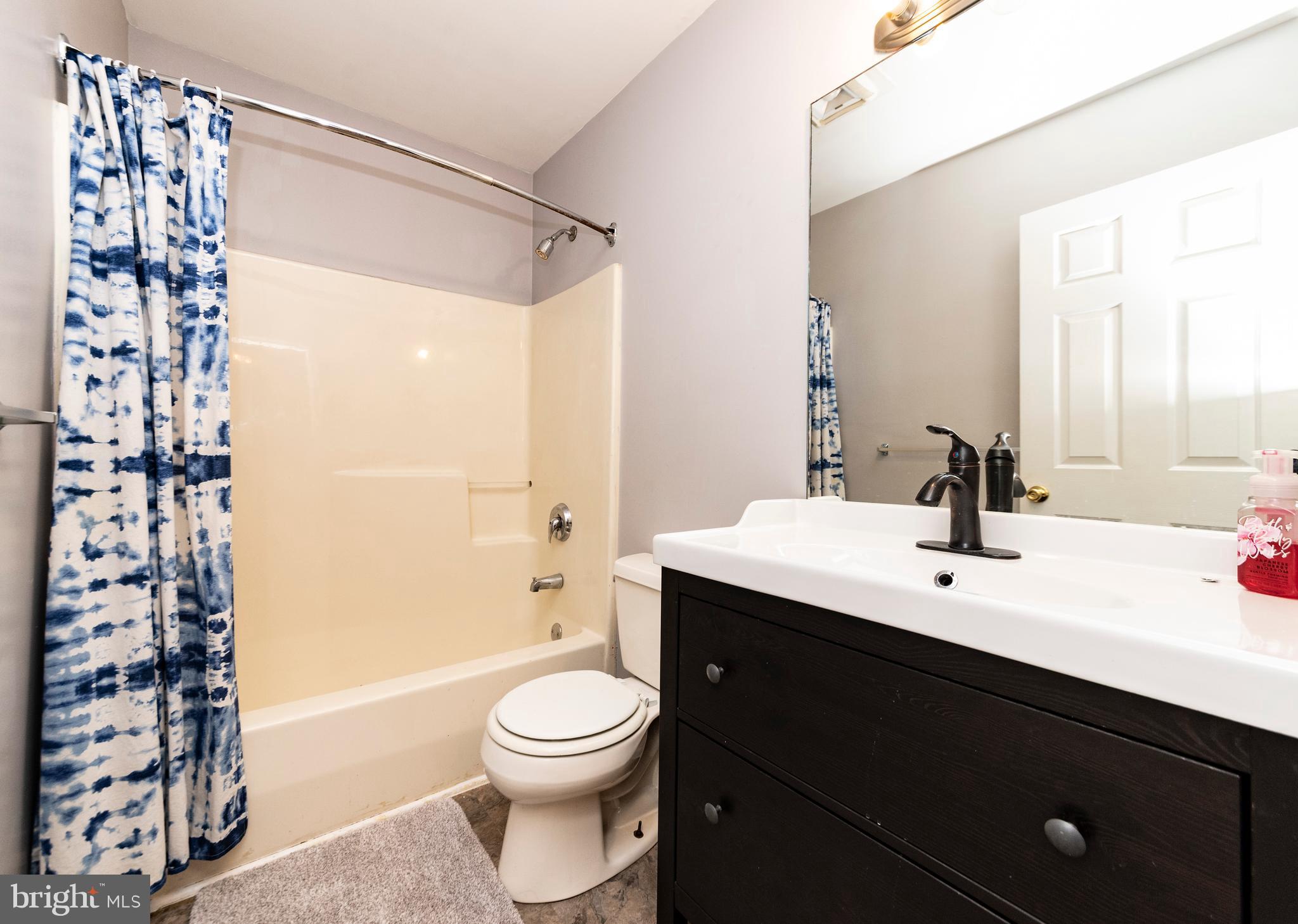 MALLARD RUN - Residential