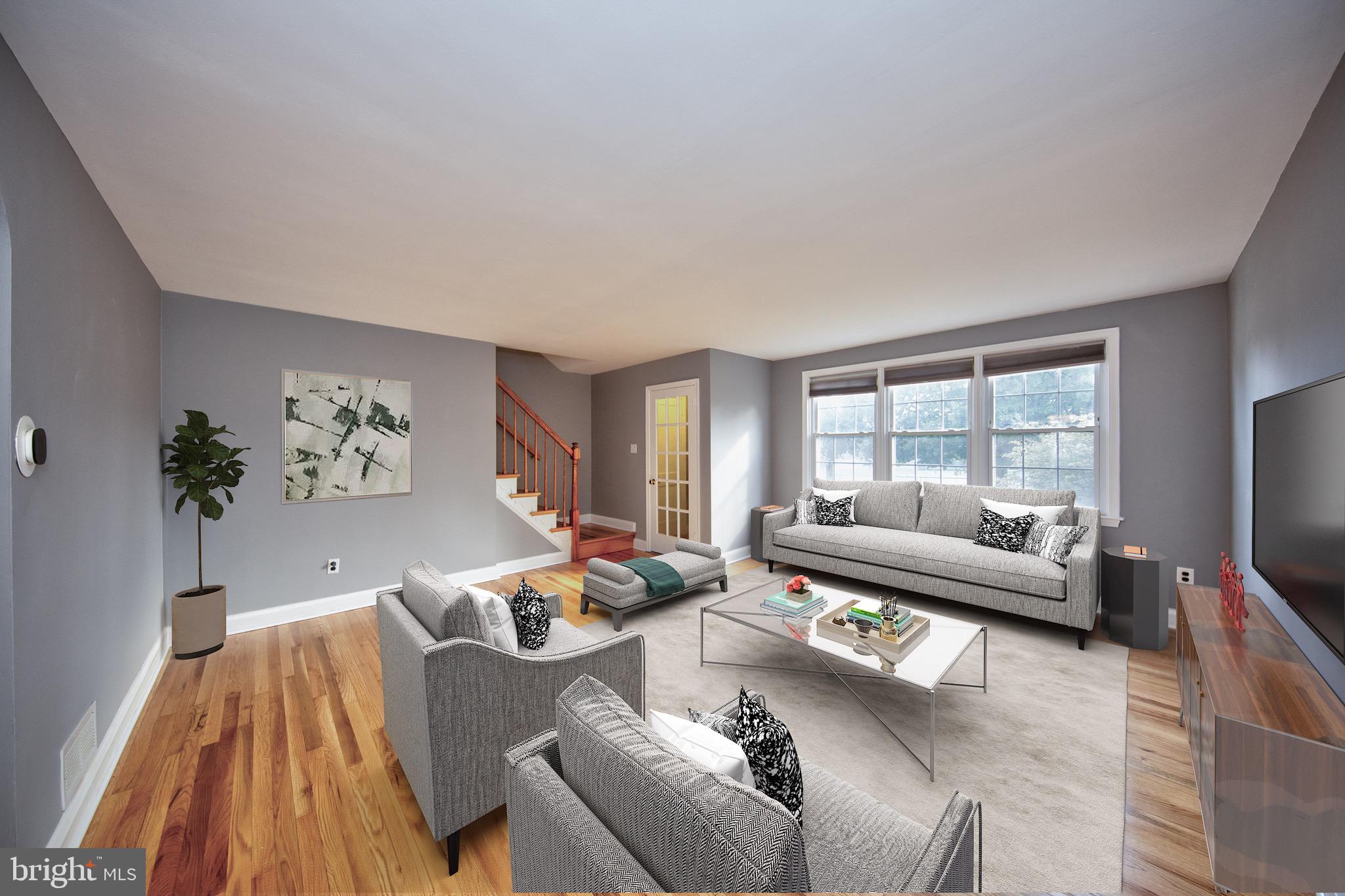 LOCH RAVEN MANOR - Residential