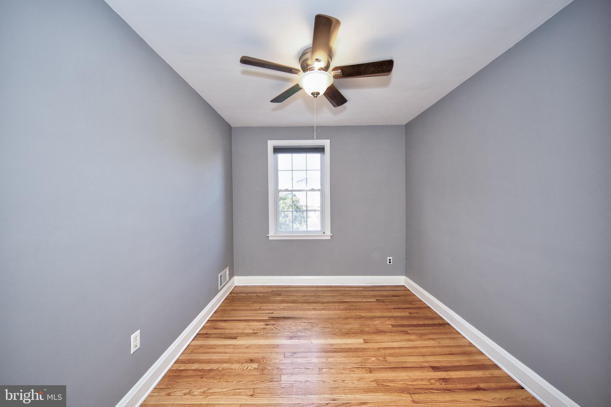 LOCH RAVEN MANOR - Residential