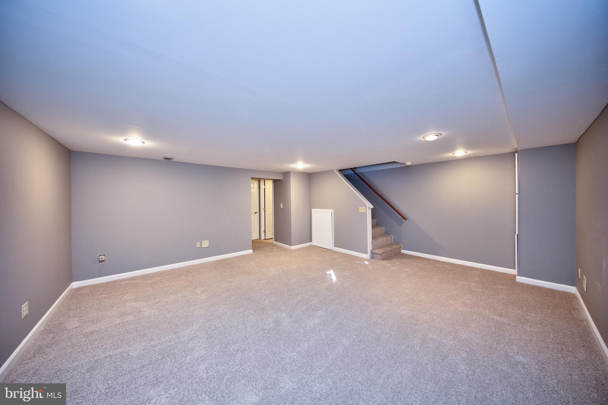 LOCH RAVEN MANOR - Residential