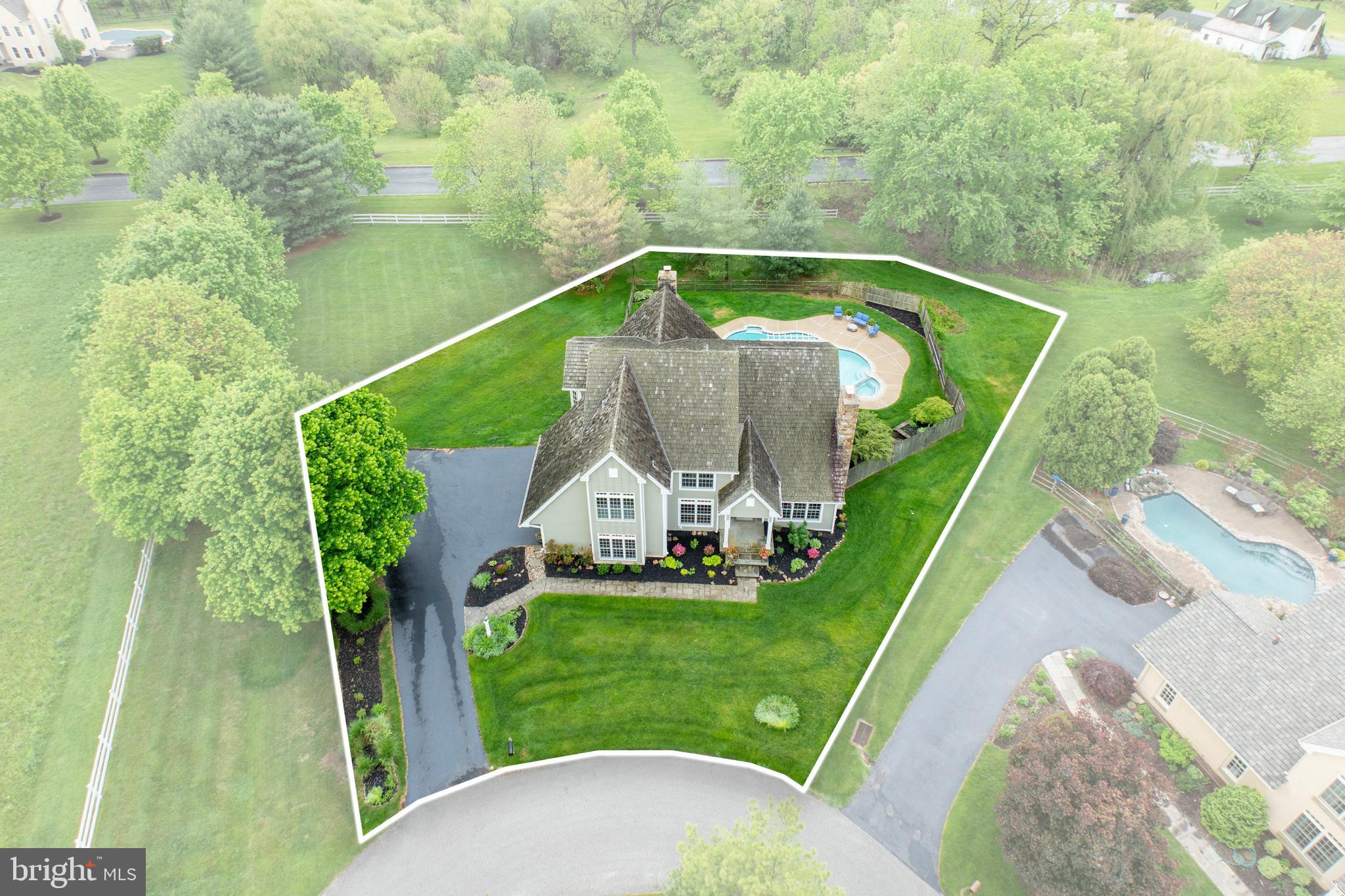 BRAMPTON CHASE - Residential