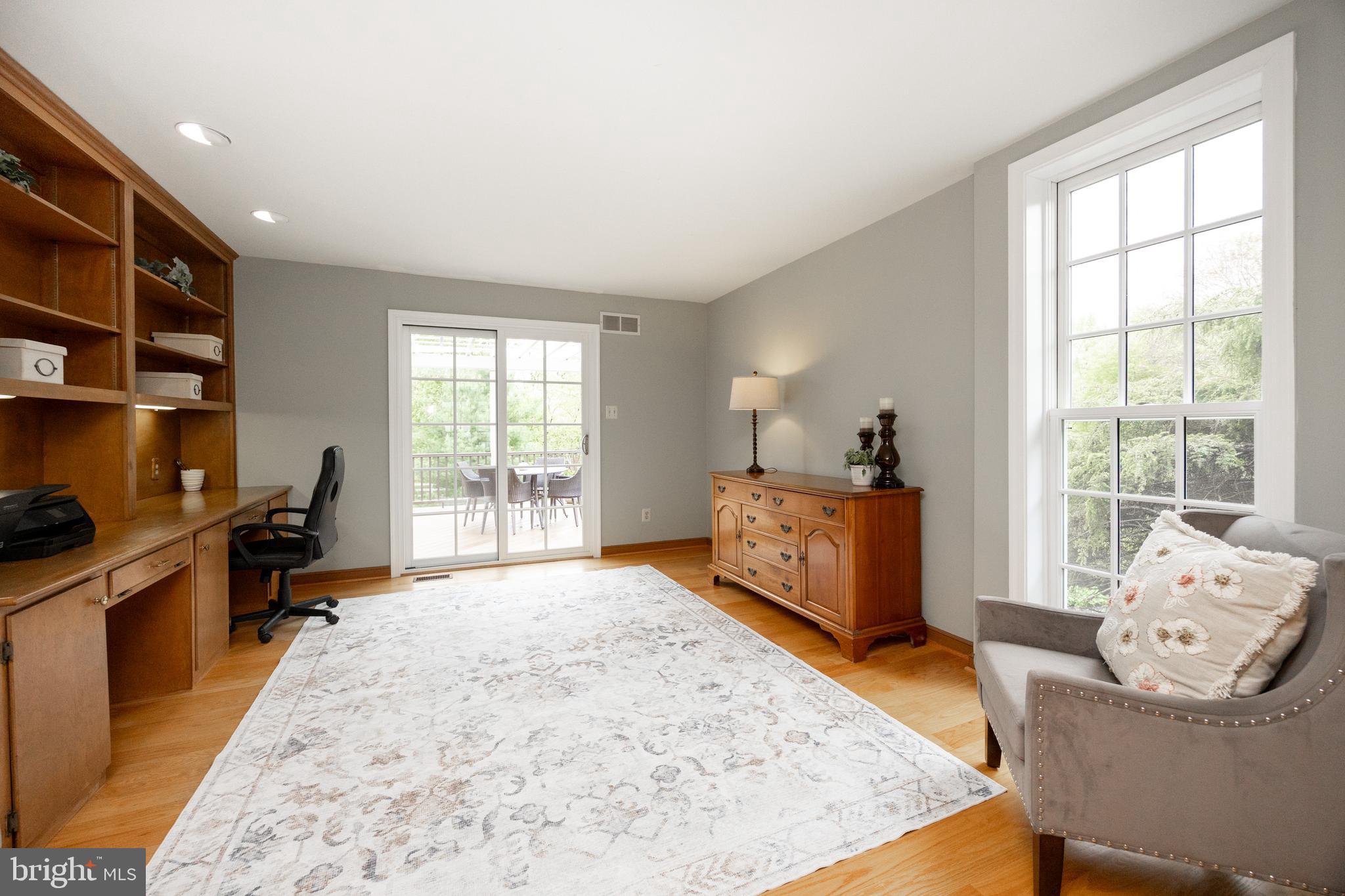 BRAMPTON CHASE - Residential