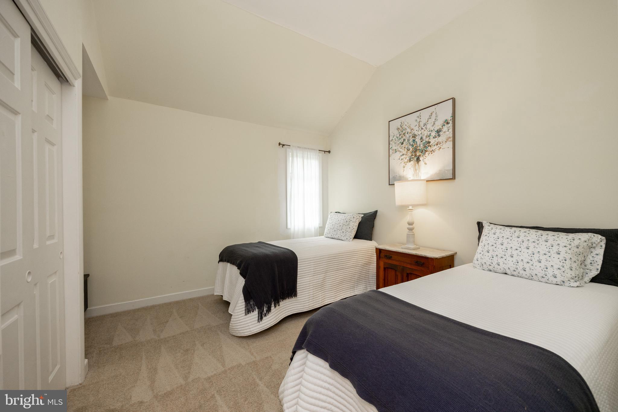 BRAMPTON CHASE - Residential