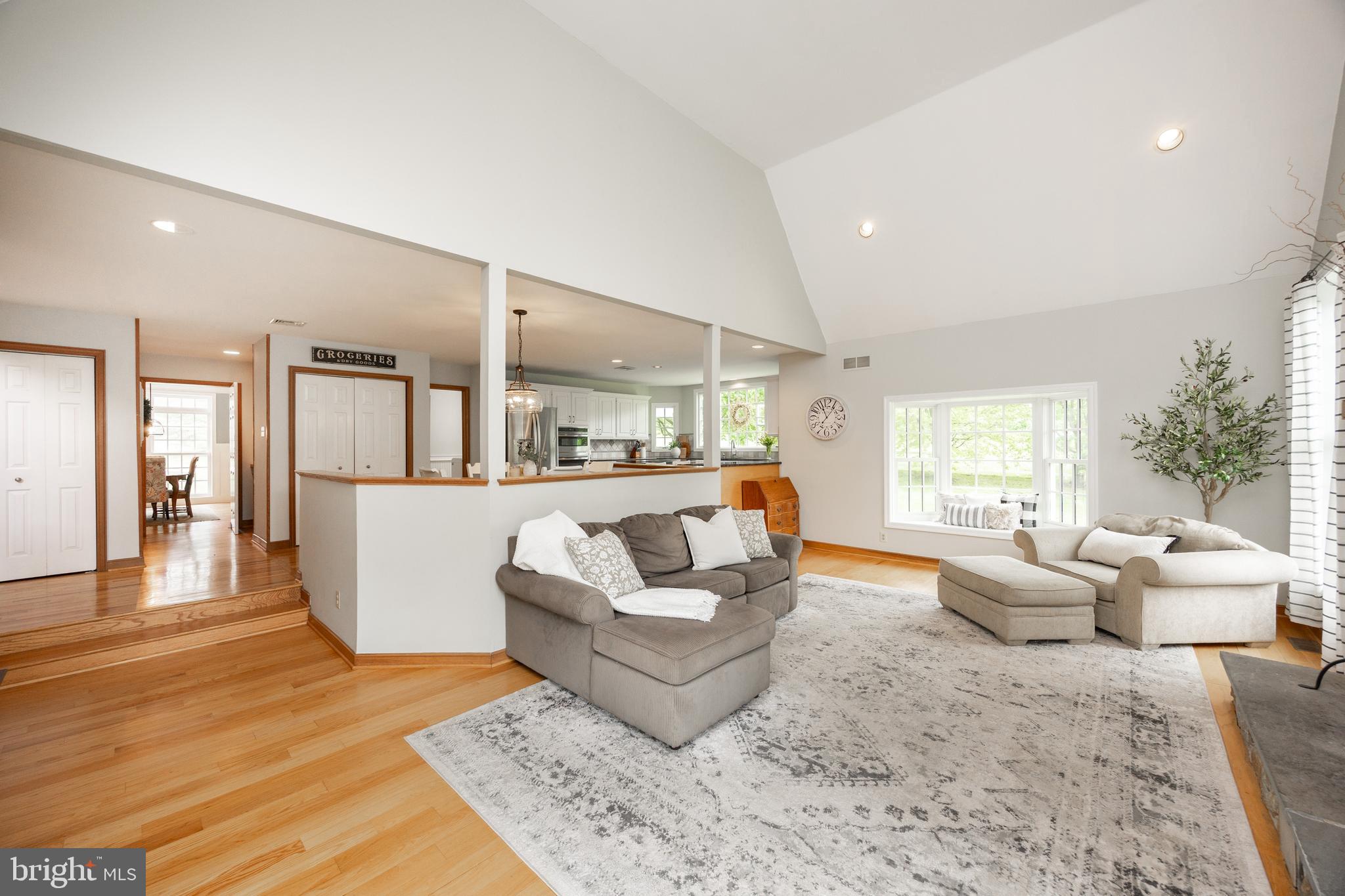 BRAMPTON CHASE - Residential