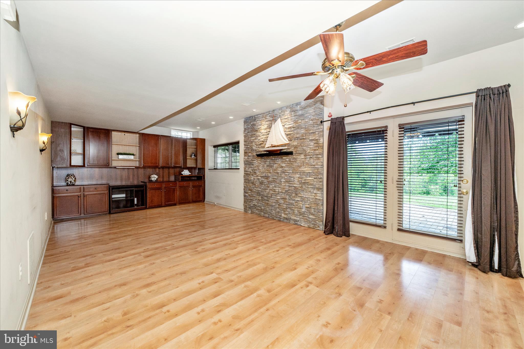 HARVEST RIDGE - Residential