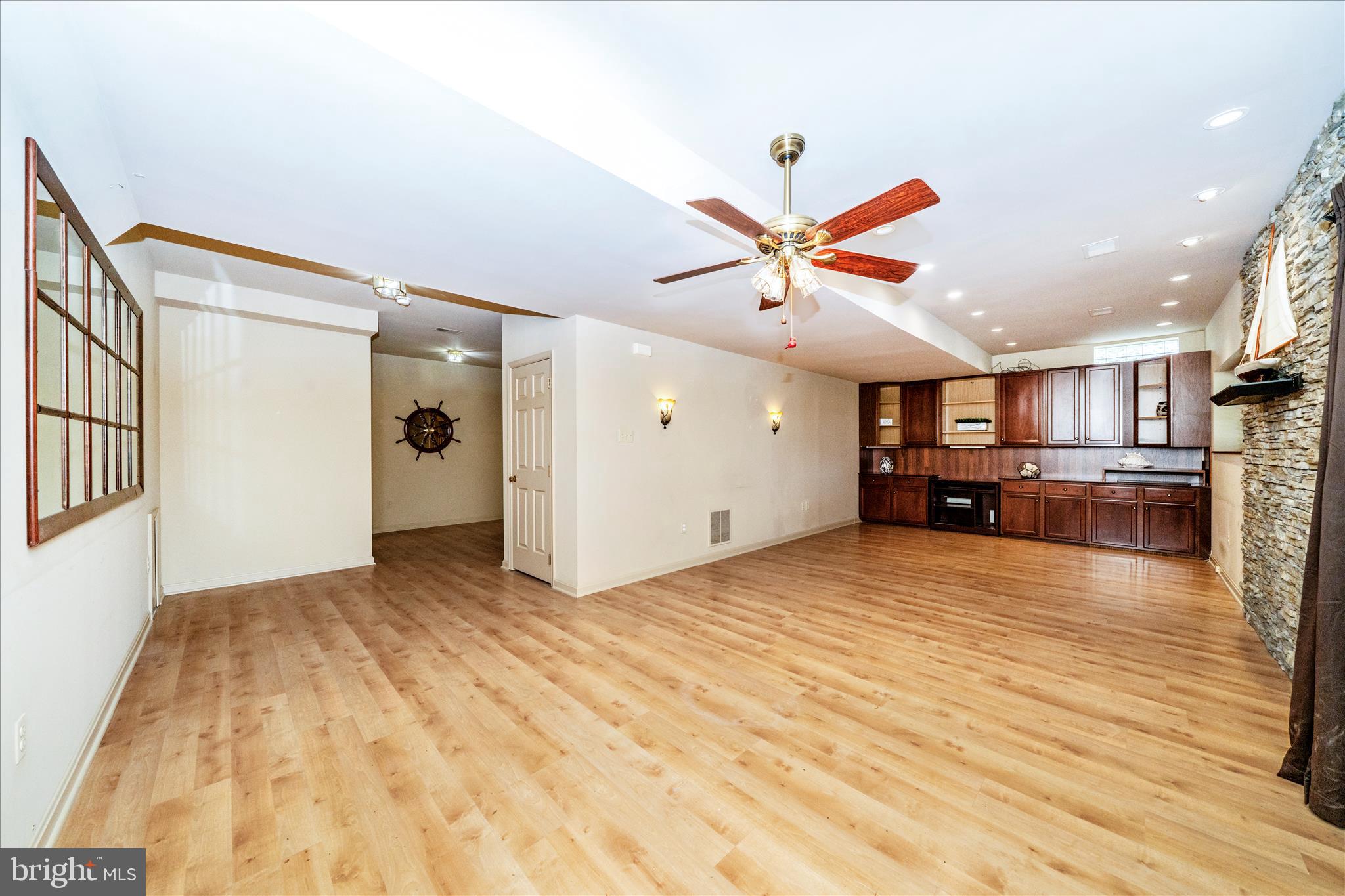HARVEST RIDGE - Residential