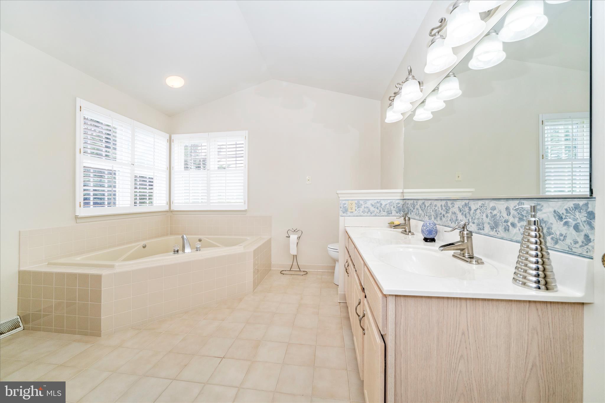 HARVEST RIDGE - Residential