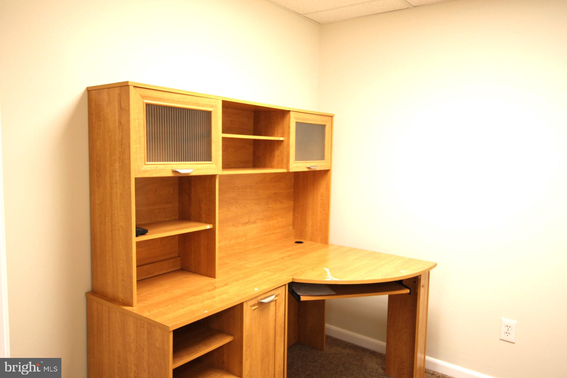 REGULARS - Residential Lease