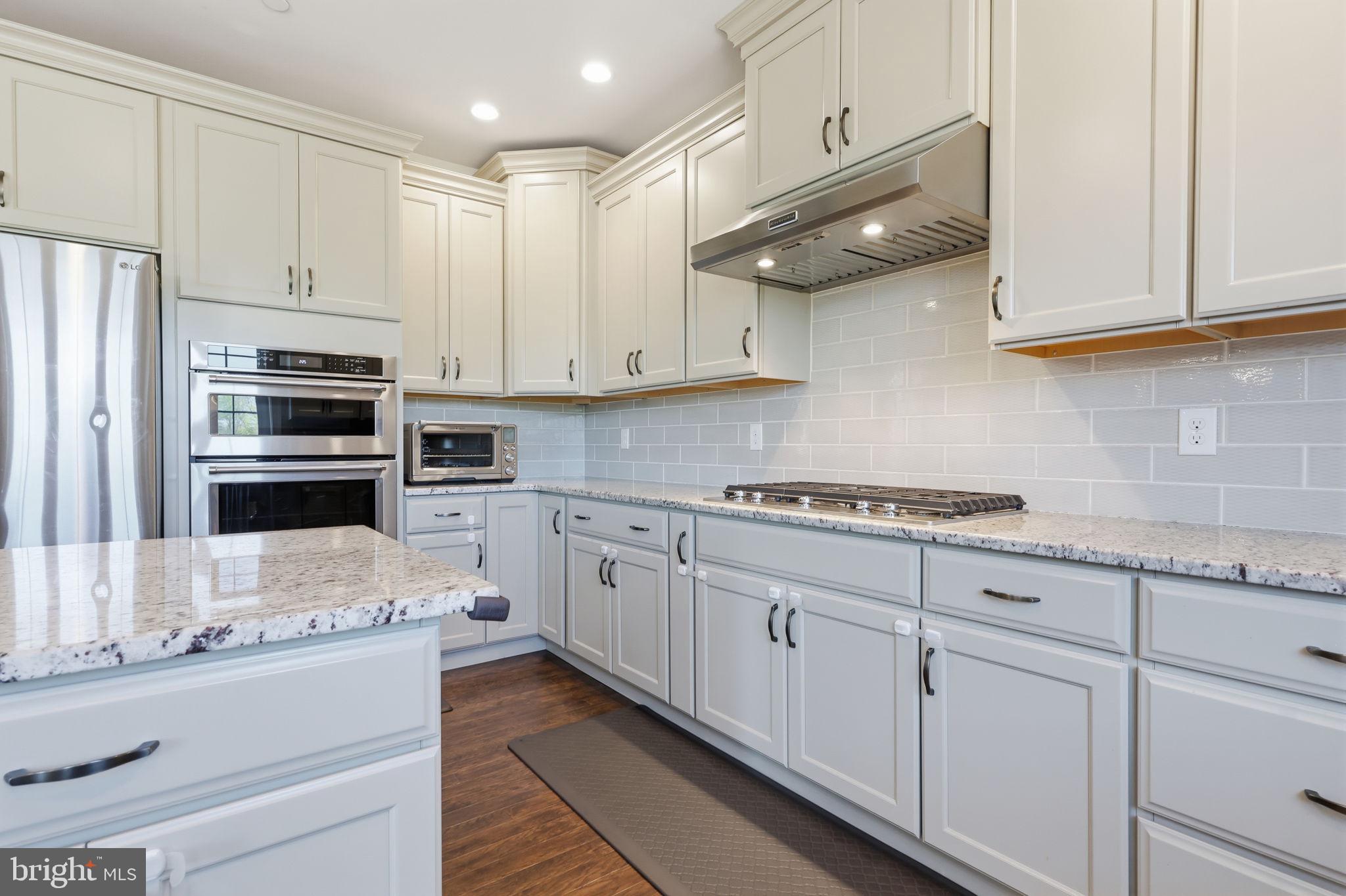 PARKVIEW - Residential