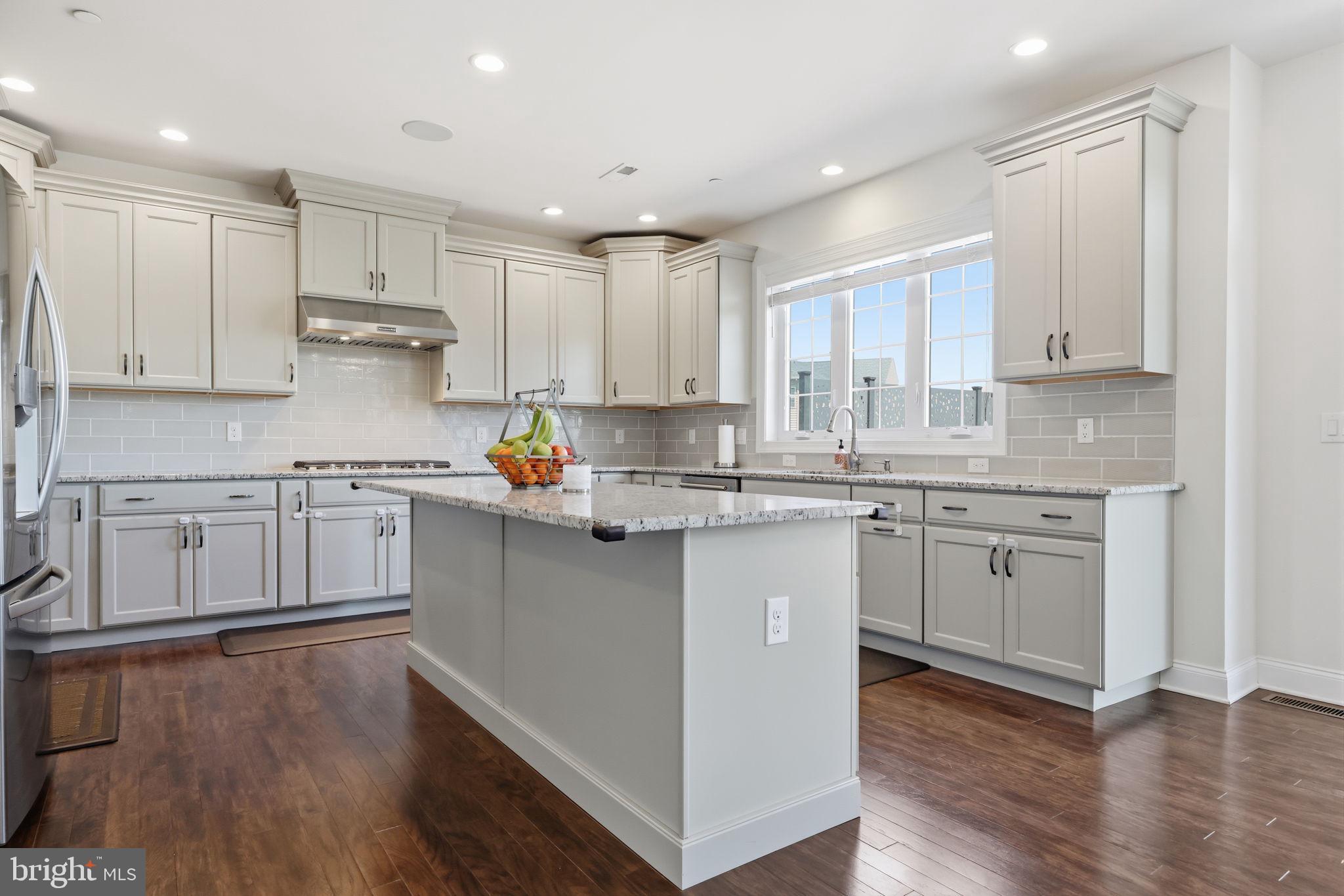 PARKVIEW - Residential