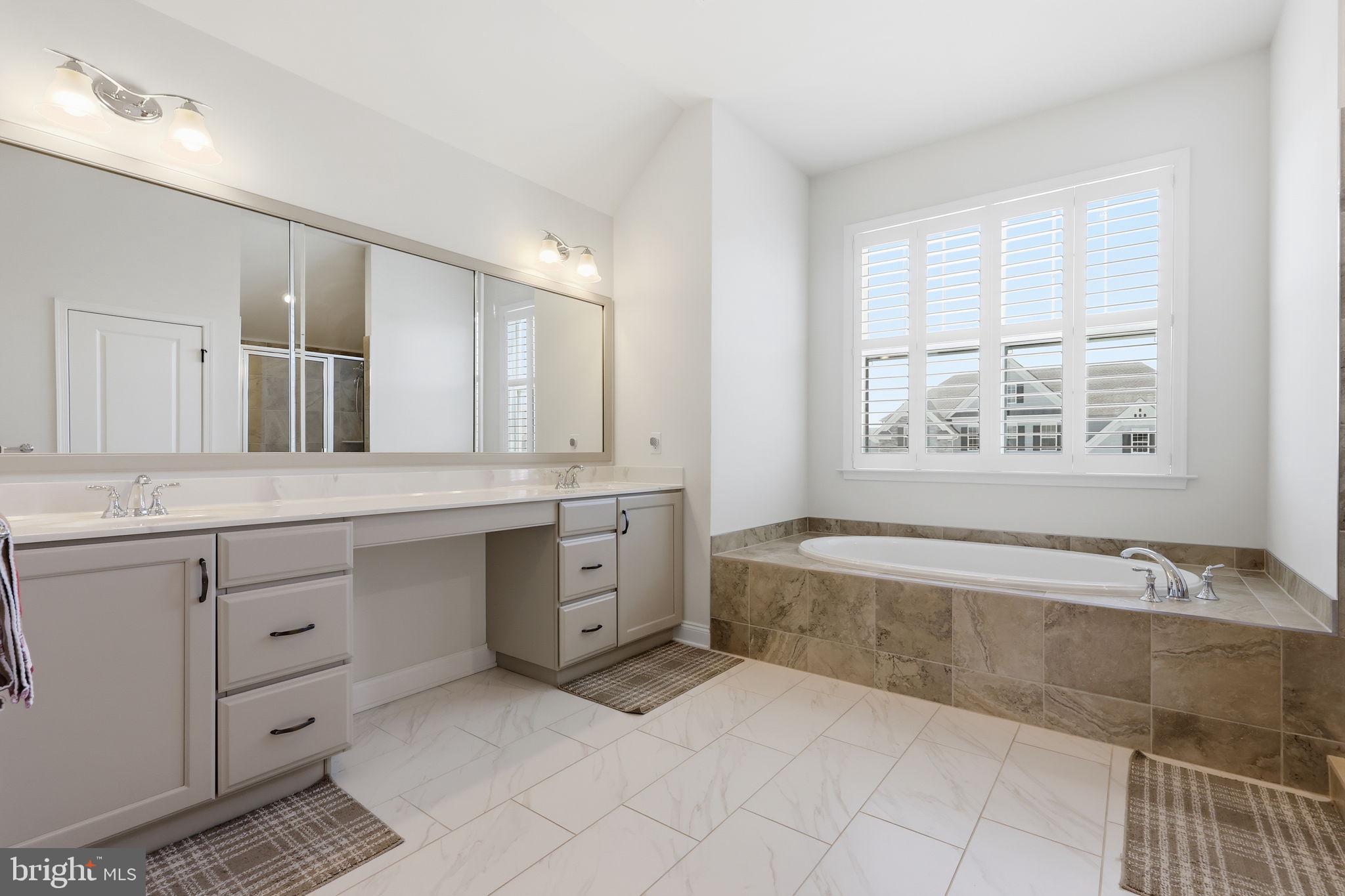 PARKVIEW - Residential