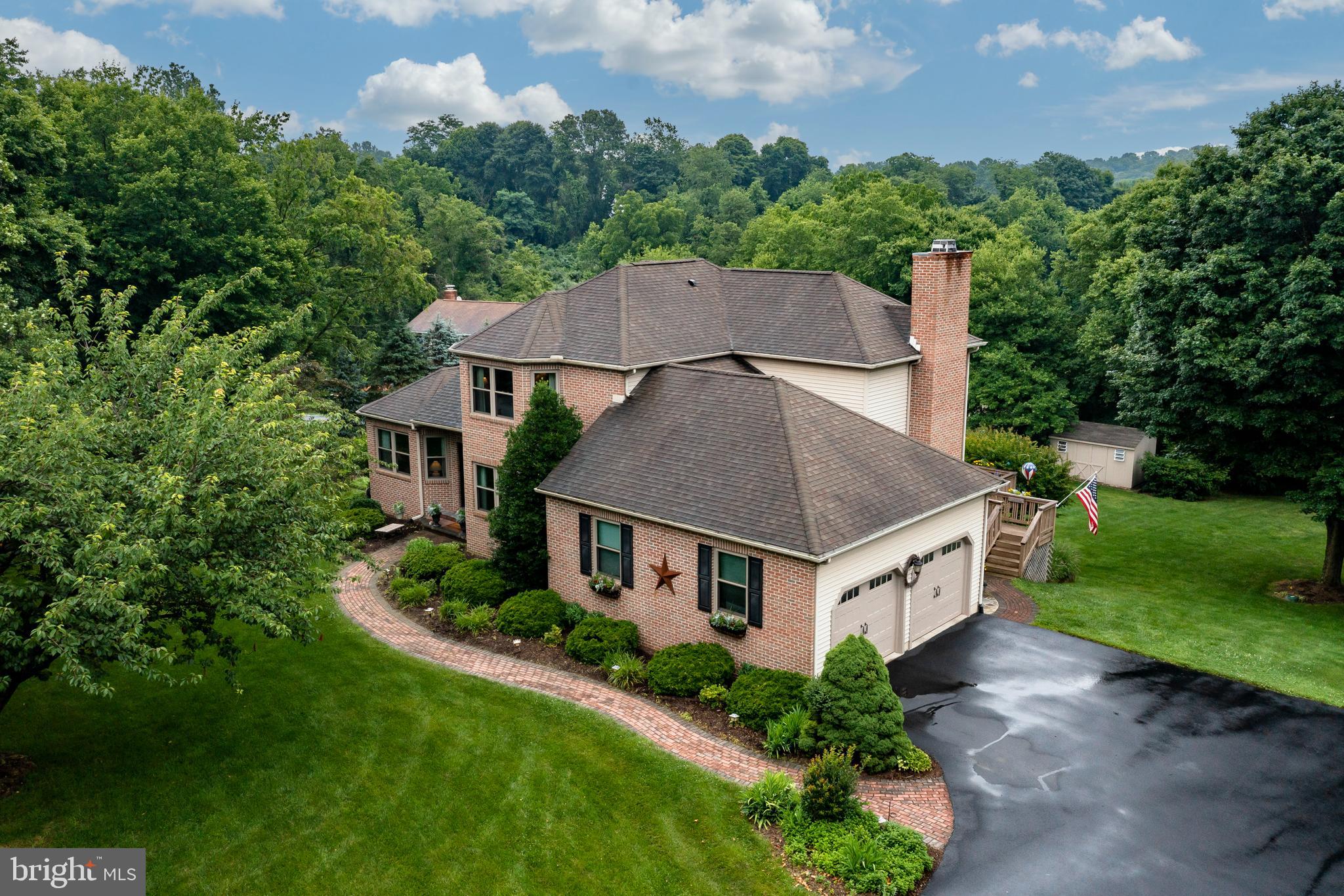 FOX TRAIL - Residential