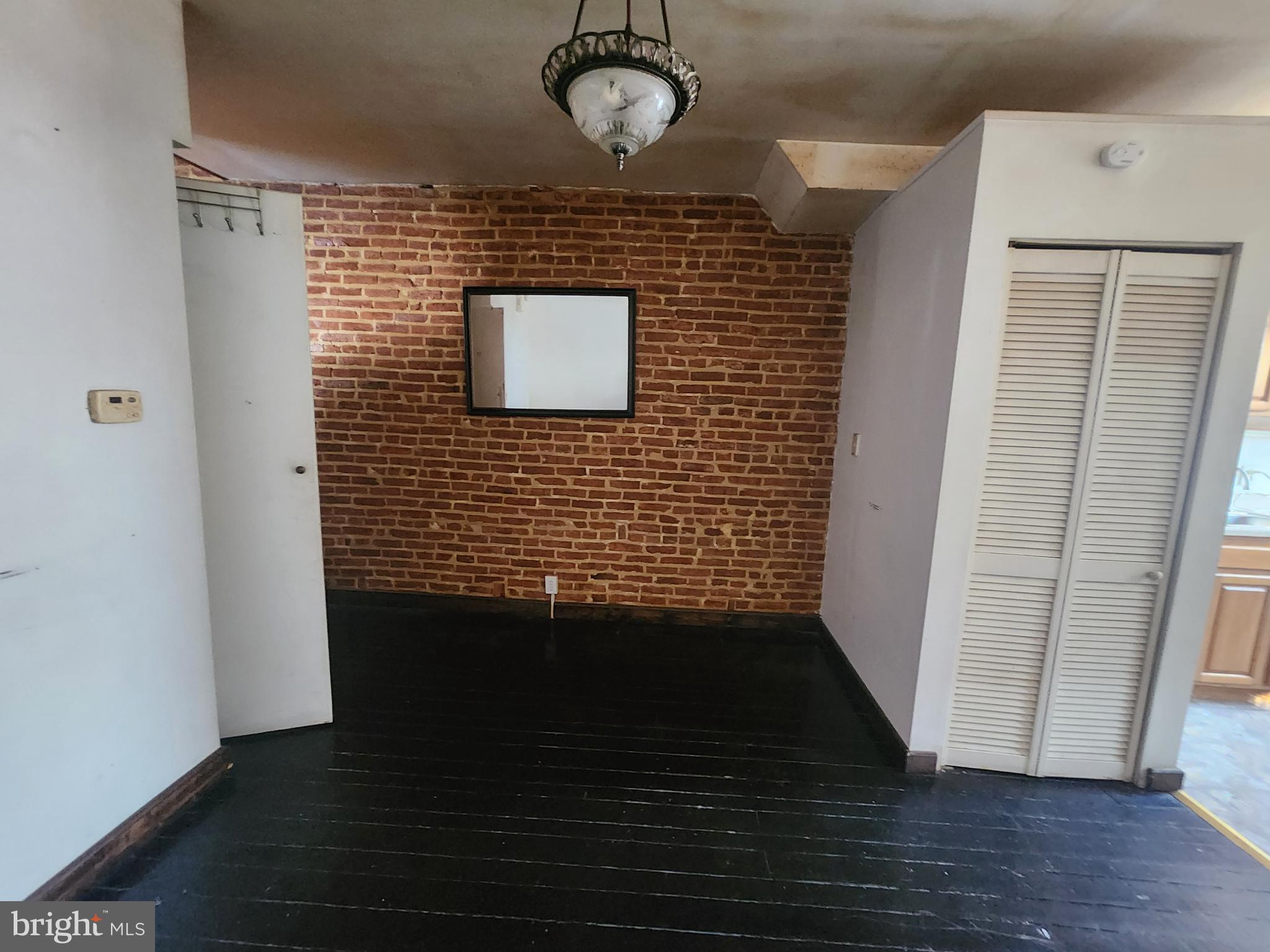 MOUNT CLARE - Residential