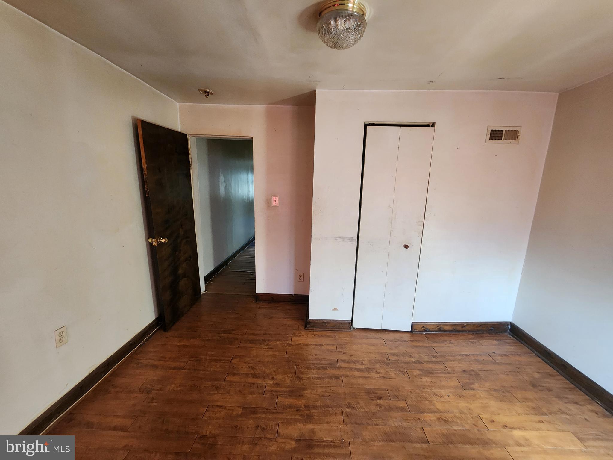 MOUNT CLARE - Residential