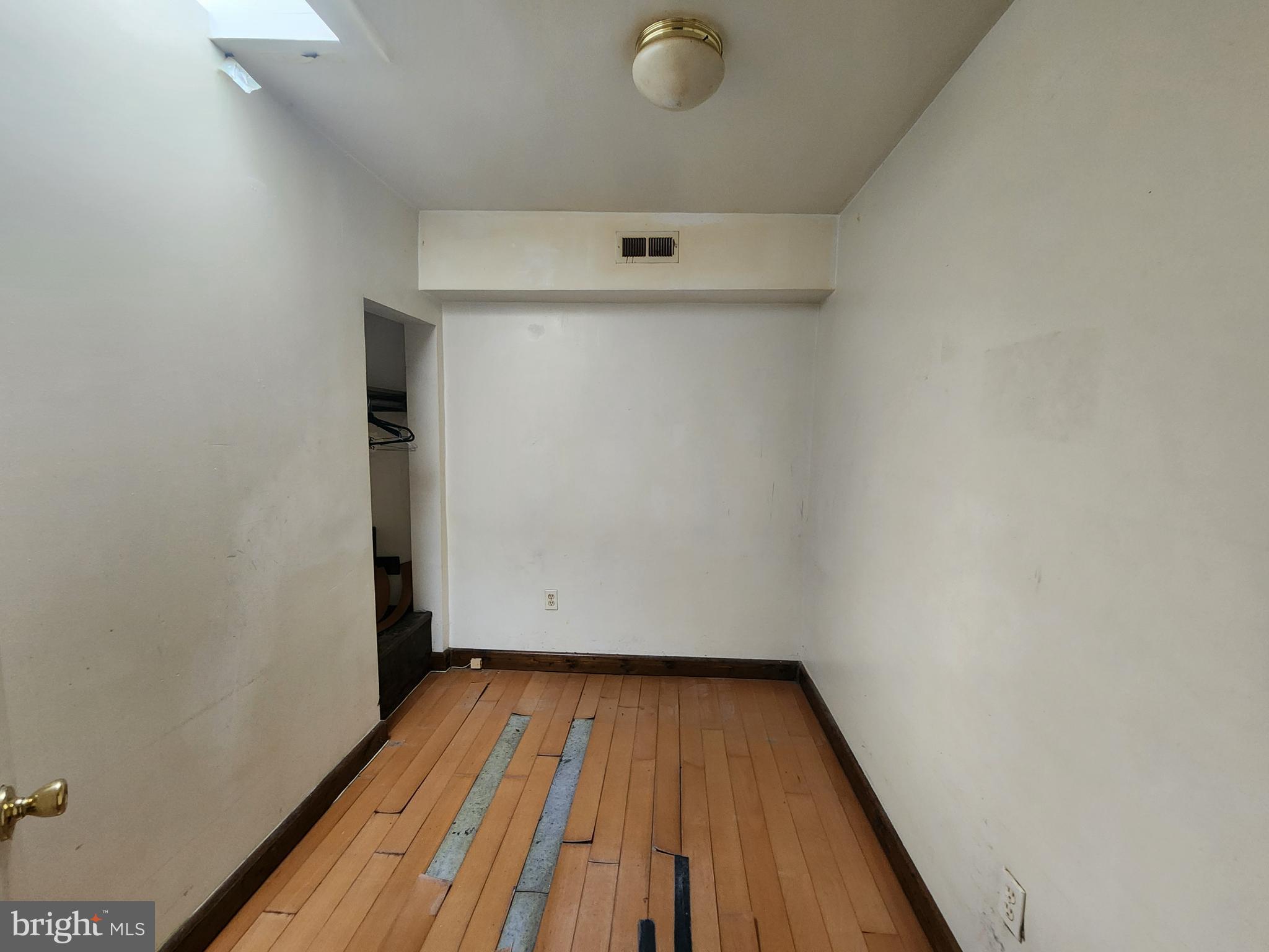 MOUNT CLARE - Residential