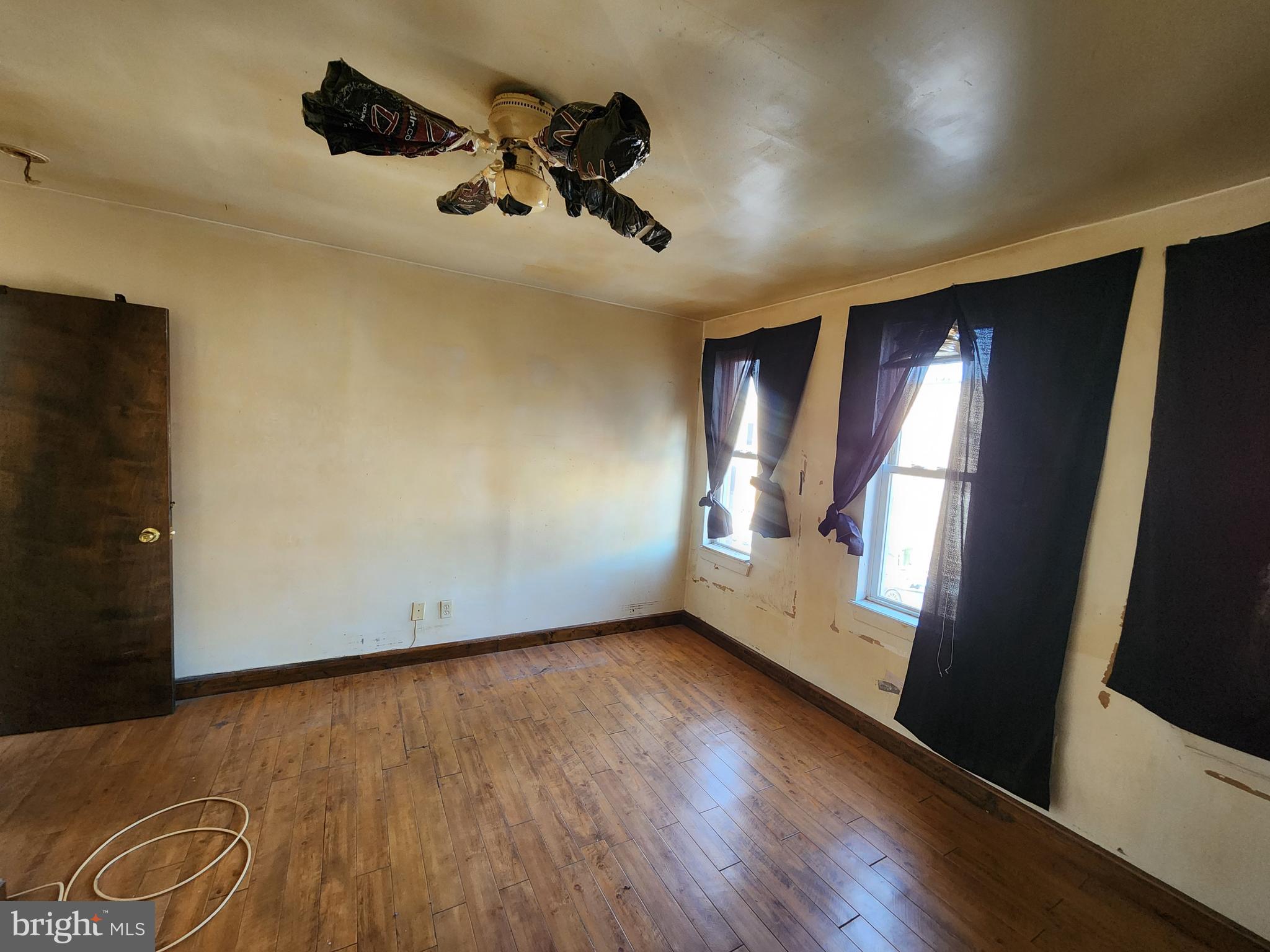 MOUNT CLARE - Residential