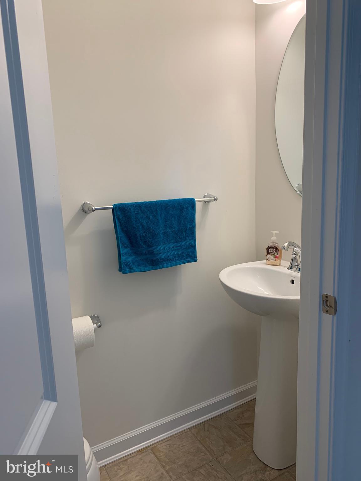 HIGHVIEW AT SOUDERTO - Residential Lease