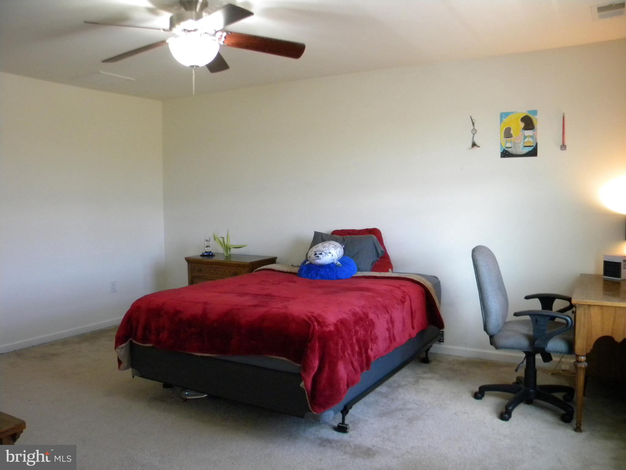 HIGHVIEW AT SOUDERTO - Residential Lease